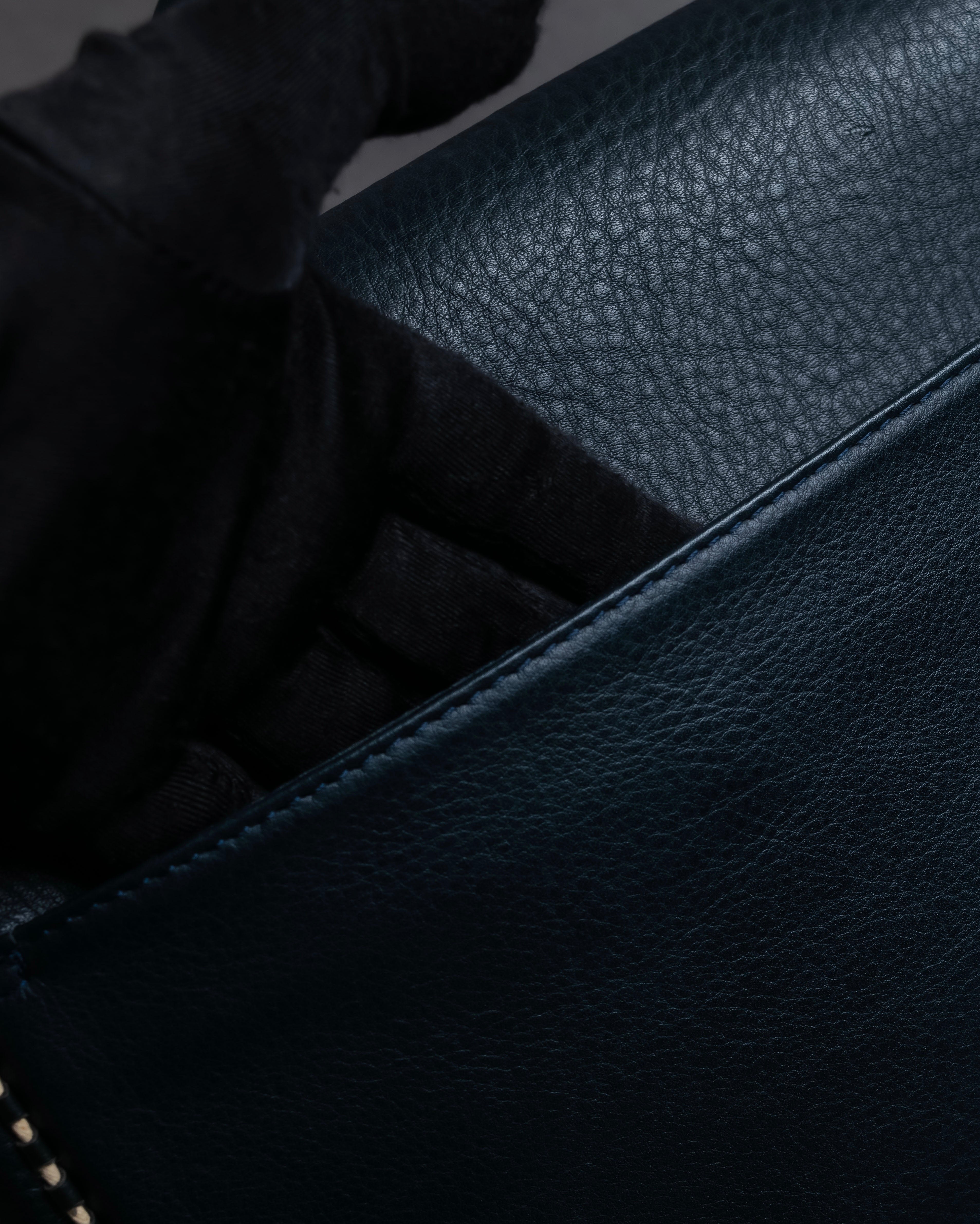 "Valentino Garavani" Saddle stitch design grain leather hand bag