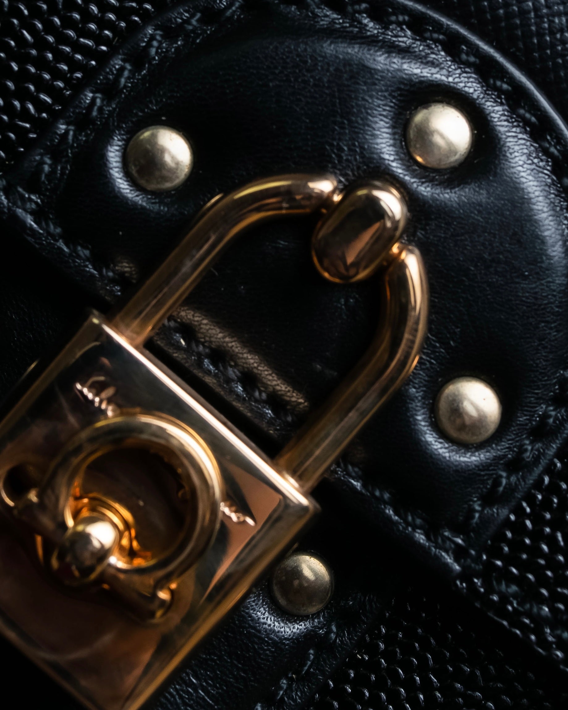 "Salvatore Ferragamo" Key-shaped Gancini motif design leather bag