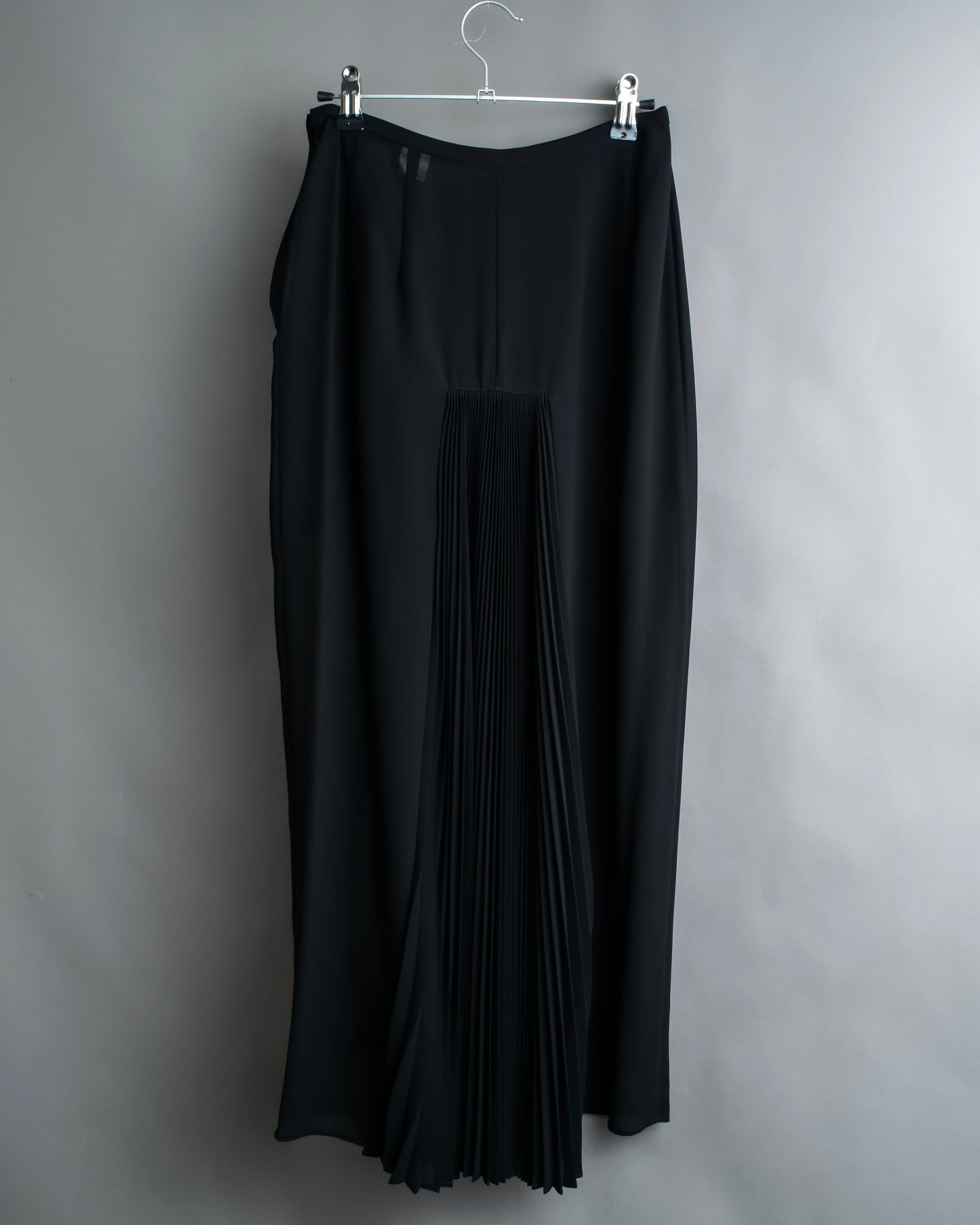 "LUIVALTA" Double breasted long dress and pleated skirt two piece