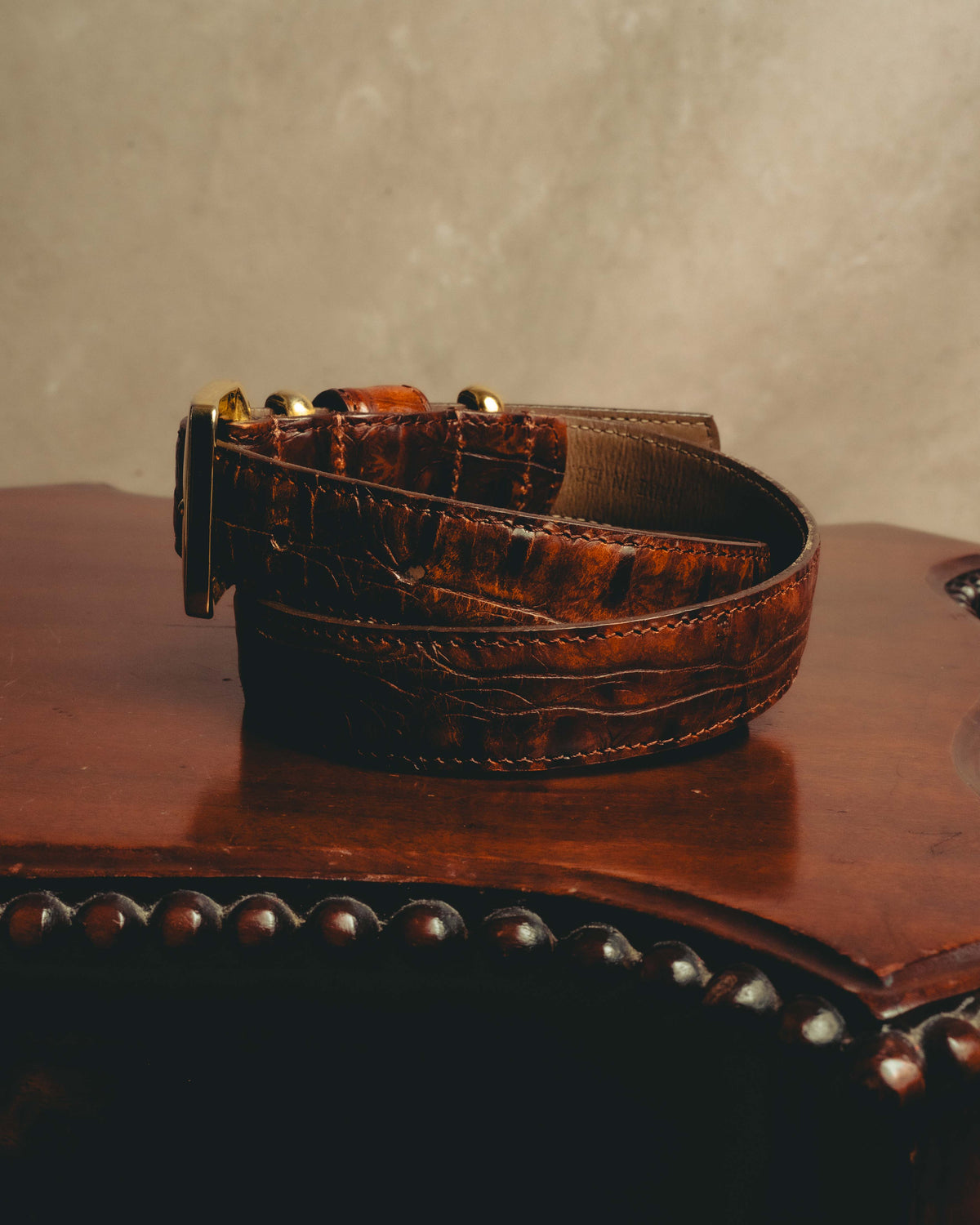 -SPECIAL- “LOEWE” 80’s-90’s Crocodile pattern anagram leather belt
