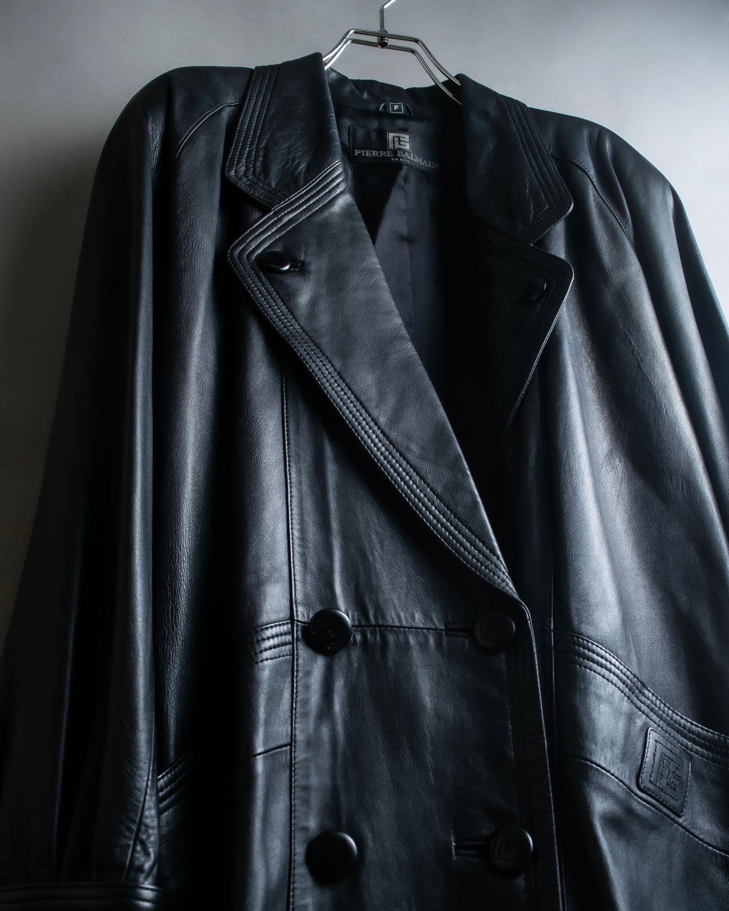 "PIERRE BALMAIN" Oversized double-breasted lamb leather tailored jacket