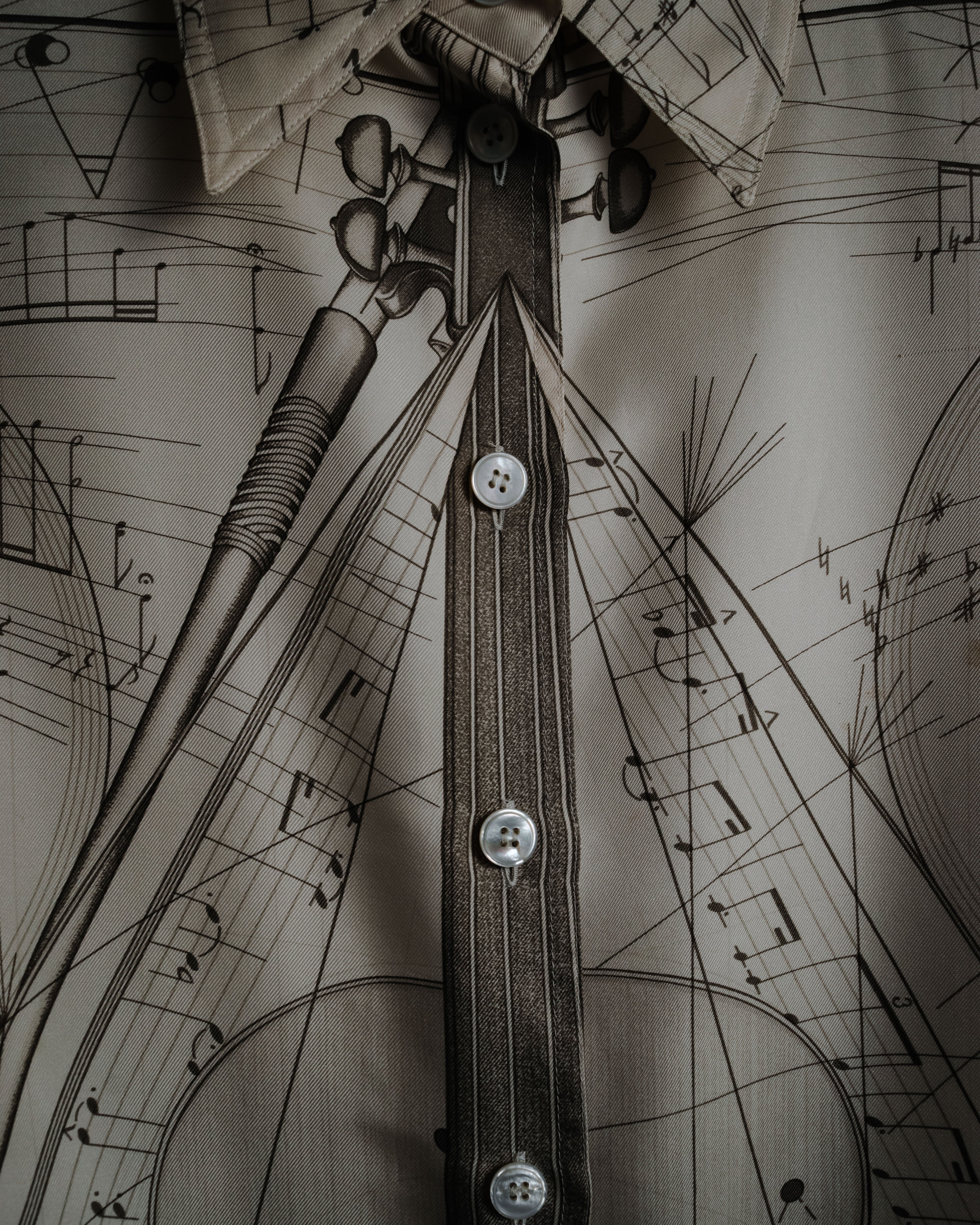 –SPECIAL– "HERMES" 90’s La musique des sphères silk twill printed shirt