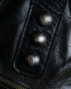 "tricot COMME des GARCONS" 
Flap pocket metal parts design leather hand bag