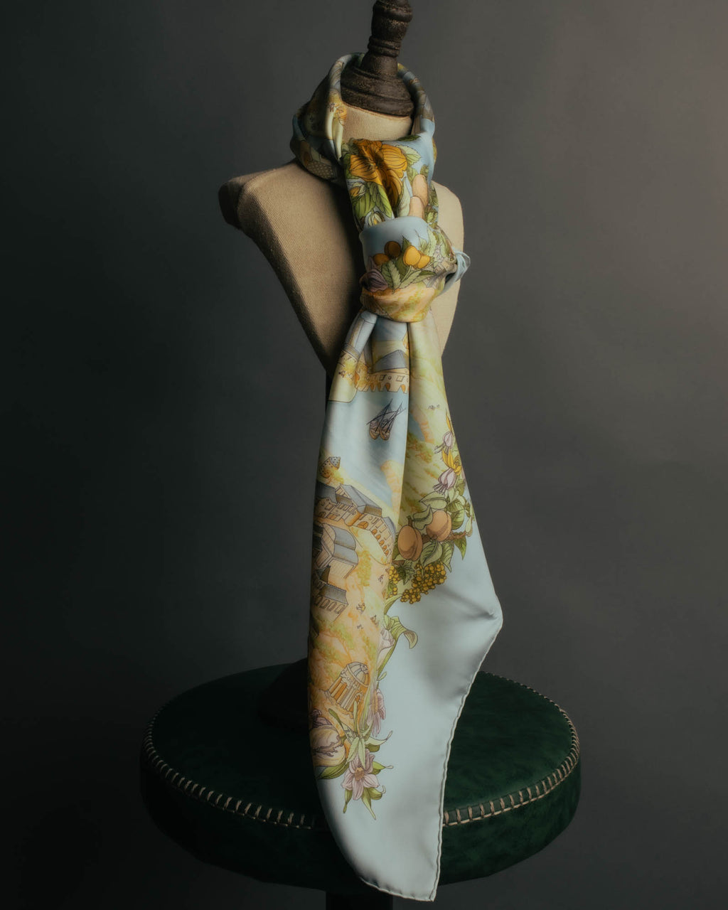"HERMÈS" 00's Au pays de cocagne silk scarf