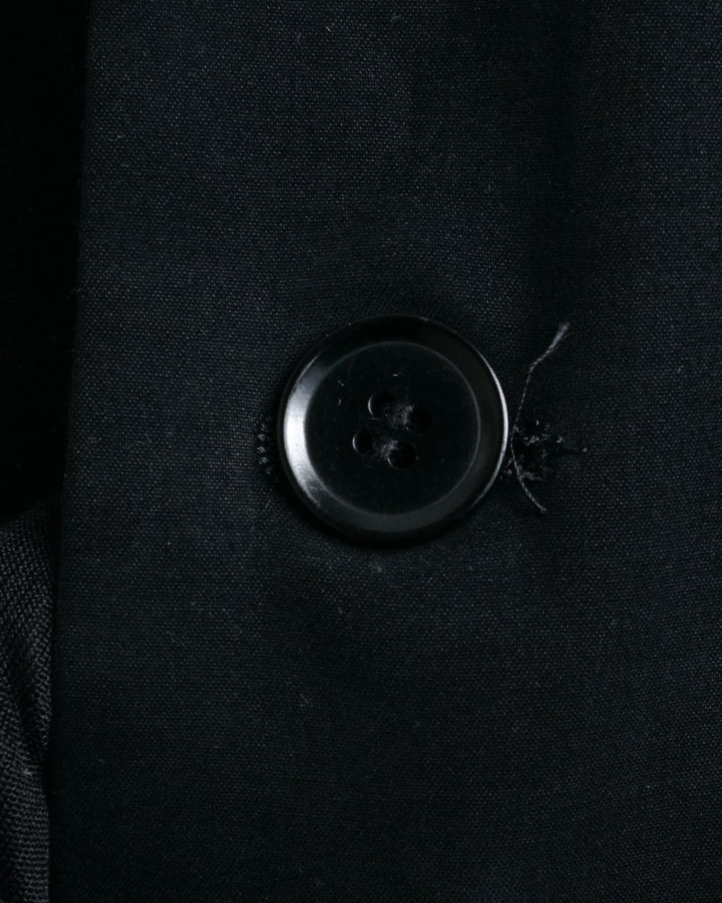 “KATHARINE HAMNETT LONDON”
1995-2005 Structured workwear tailored jacket