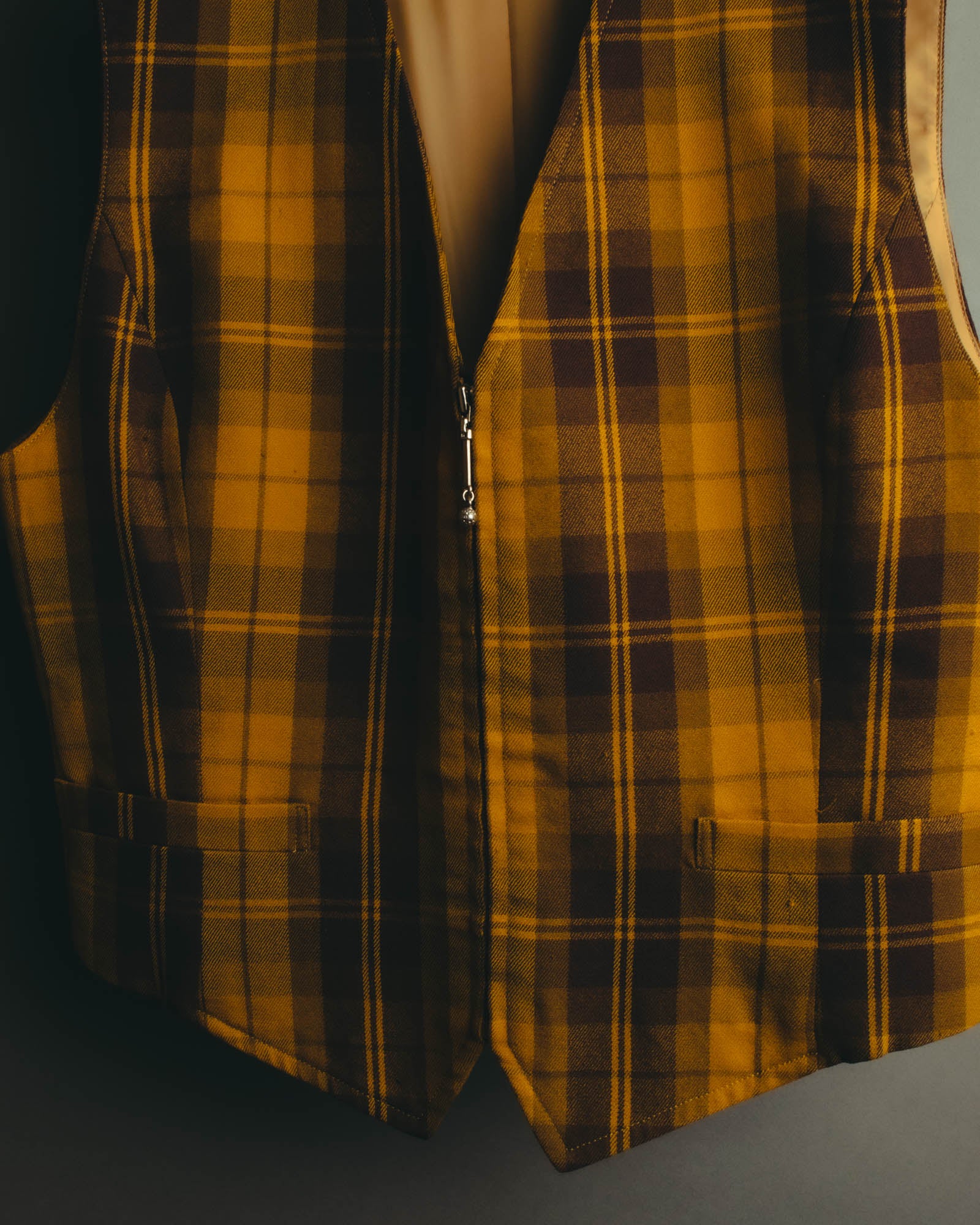“Christian Dior” 90’s-00’s Plaid wool zip tailored vest
