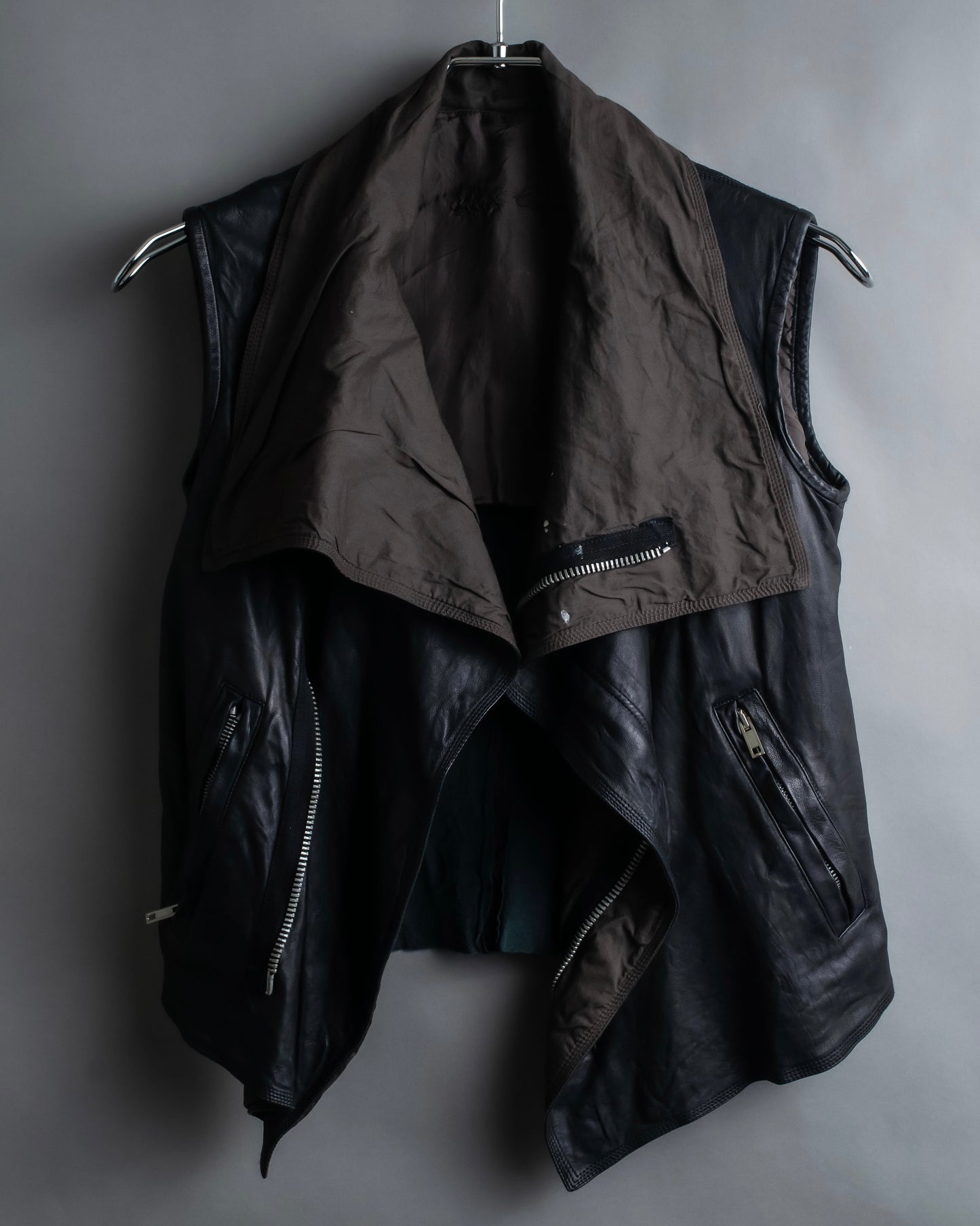 "Rick Owens" 100% lamb leather high neck sleeveless jacket