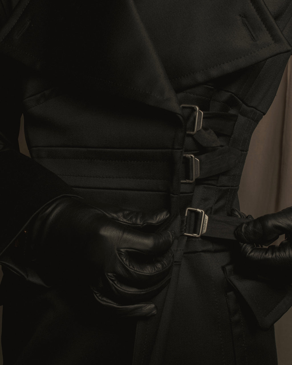 -SPECIAL- "YVES SAINT LAURENT rive gauche" 03 year Tom Ford period corset design long coat