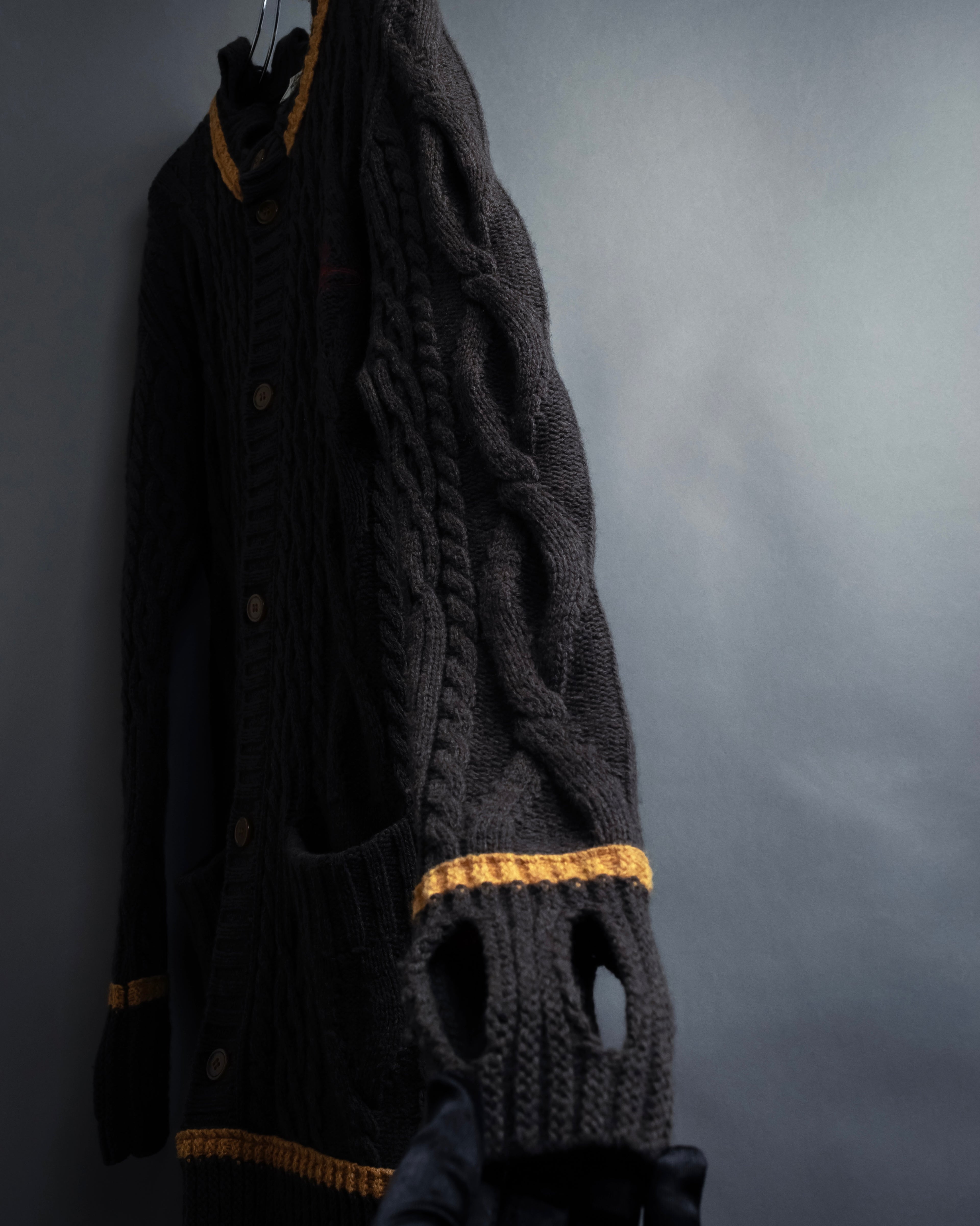 "Vivienne Westwood" Orb logo engraved cable knit cardigan