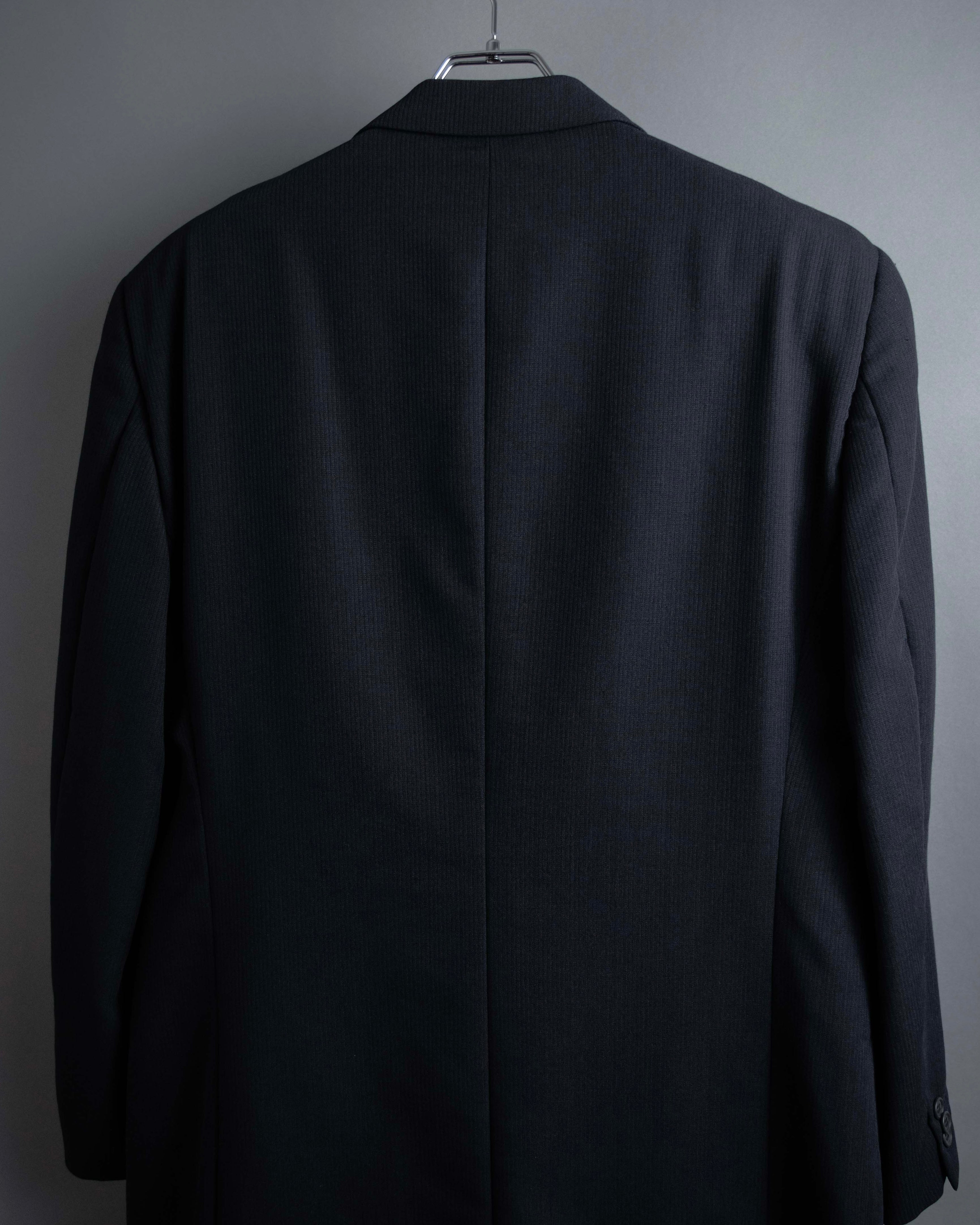 "GIORGIO ARMANI" LE COLLEZIONI line shadow stripe pattern set up