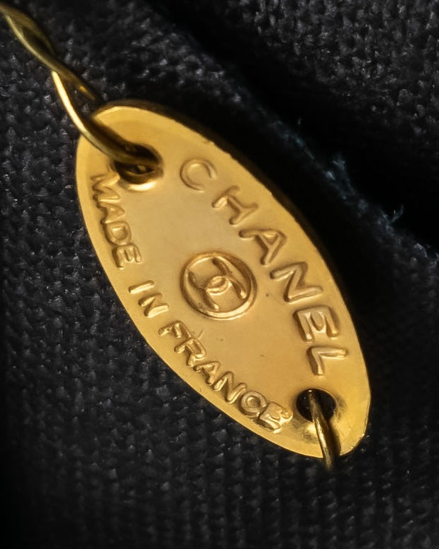 "CHANEL" Black camellia motif brooch