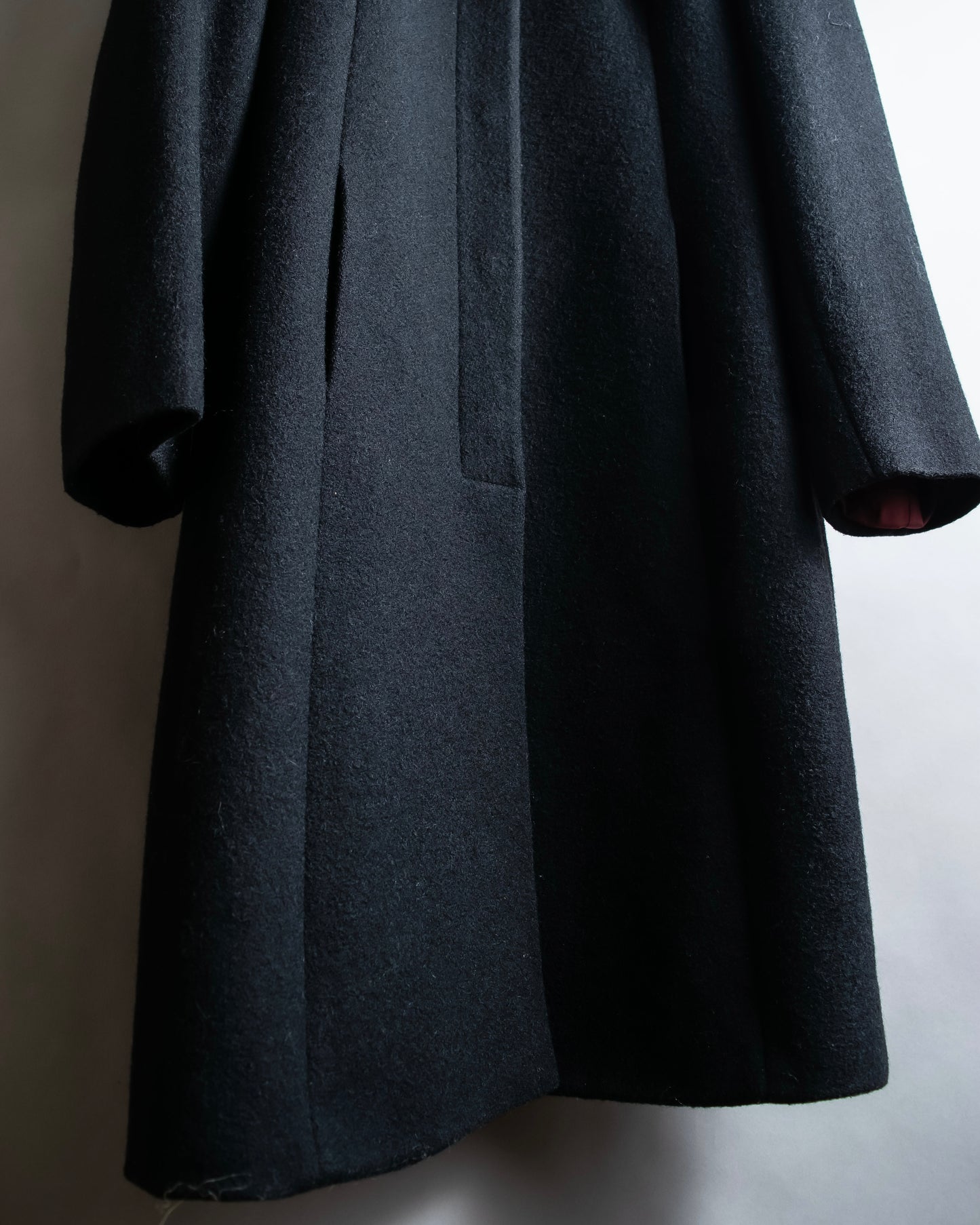 “Dolce & Gabbana” Beautiful shaped chester coat