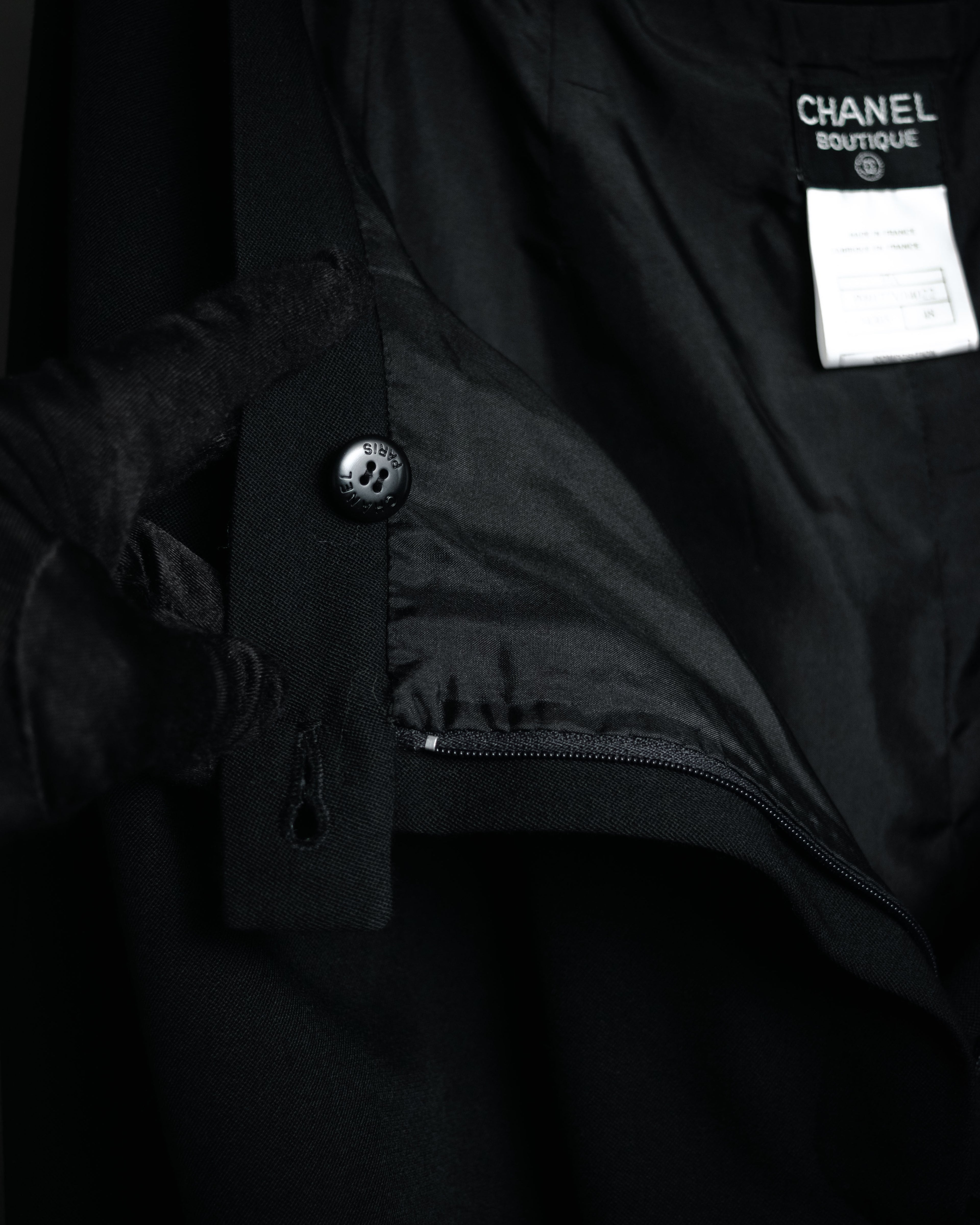 –SPECIAL– “CHANEL” 97AW Wide tuck trousers