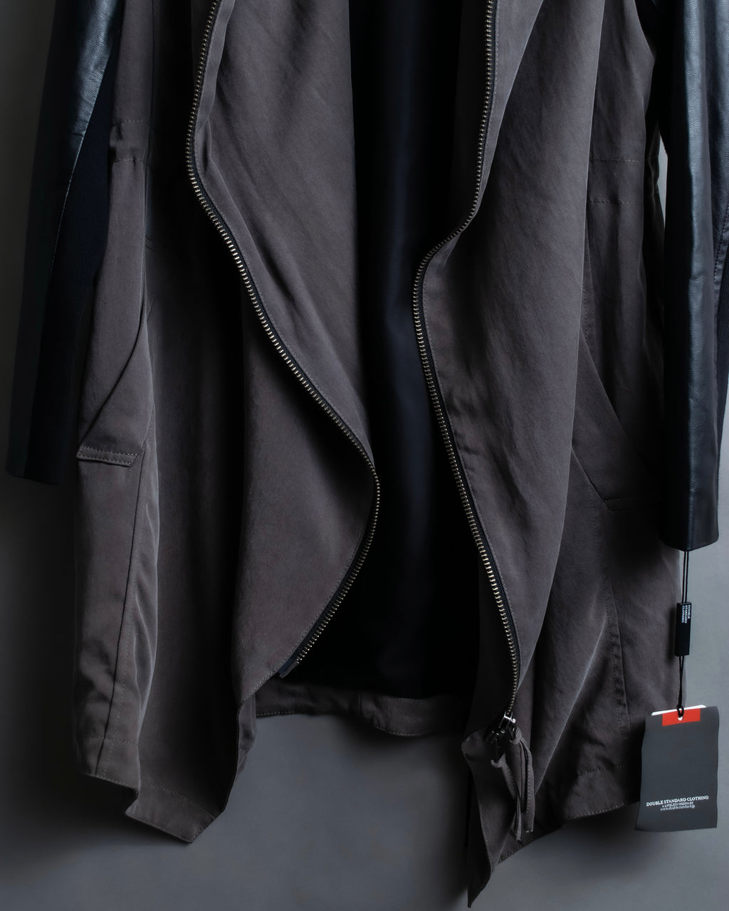 “DOUBLE STANDARD CLOTHING” Designed sleeve hooded middle coat