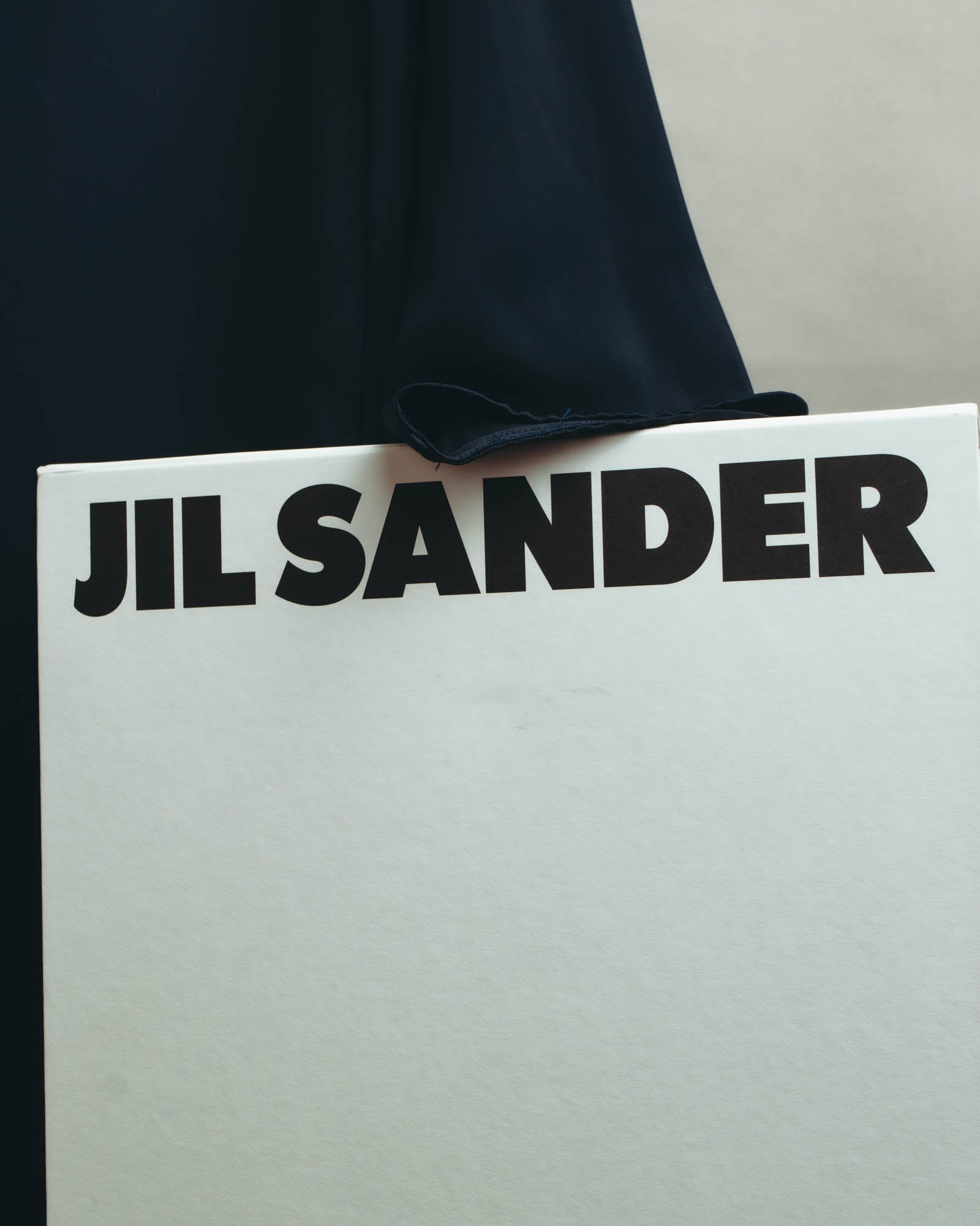 -SPECIAL- "Jil Sander" 2023 Elegant rayon skipper mock-neck shift dress