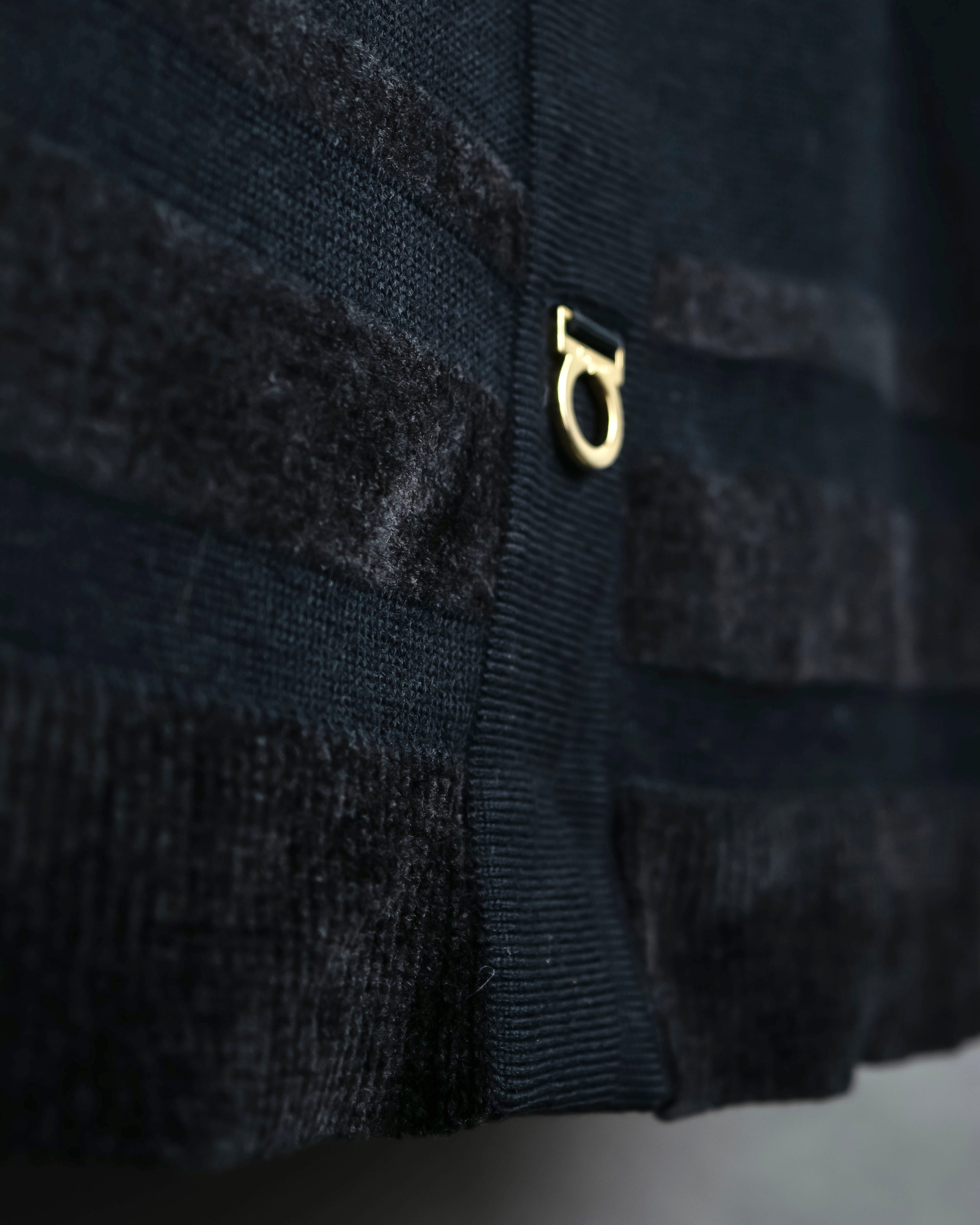 "Salvatore Ferragamo" Gancini design rayon mix cardigan