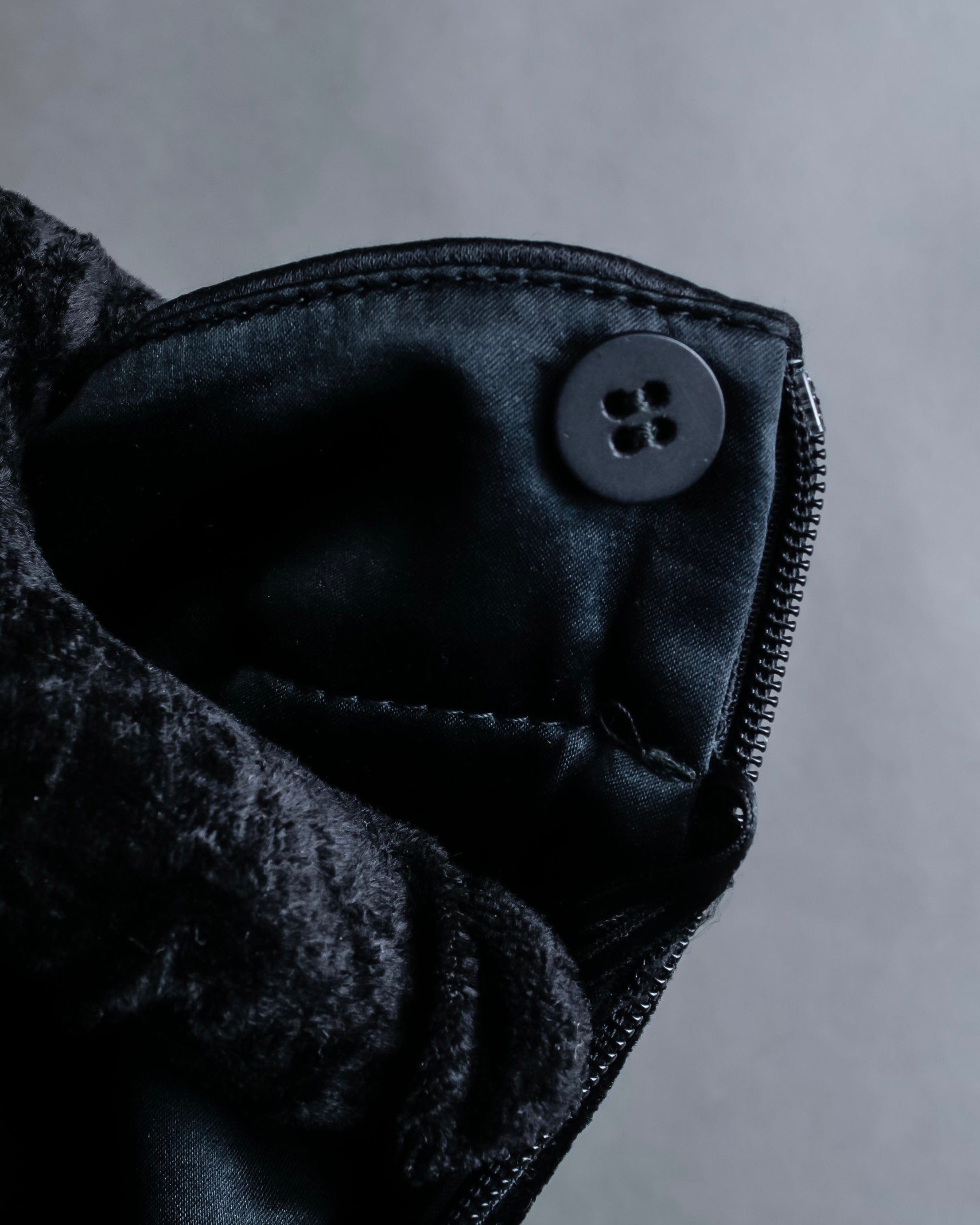 "GIORGIO ARMANI" Cross satin detail velvet straight skirt