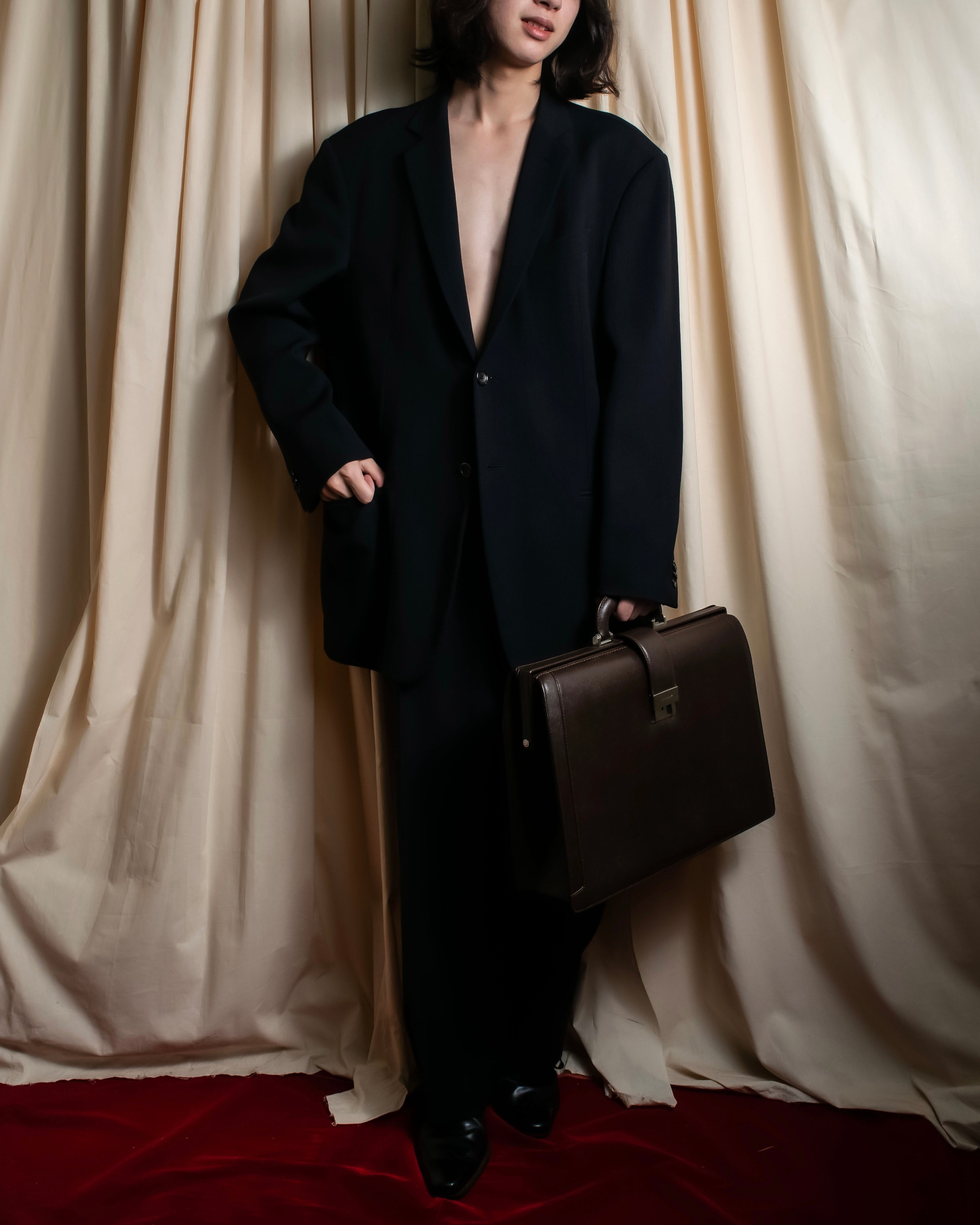 "GIORGIO ARMANI" Beautiful drape navy wool set up