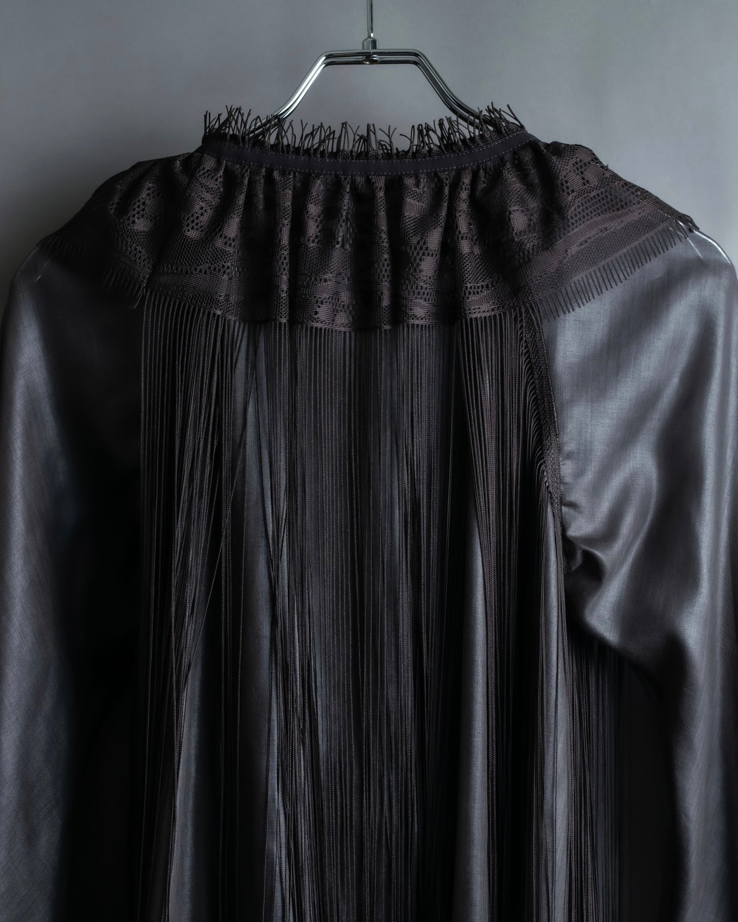 "ISSEY MIYAKE" Fringe design embroidered jacket