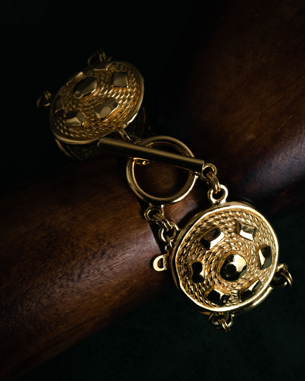 “Christian Dior” 90’s Medallion motif toggle bracelet