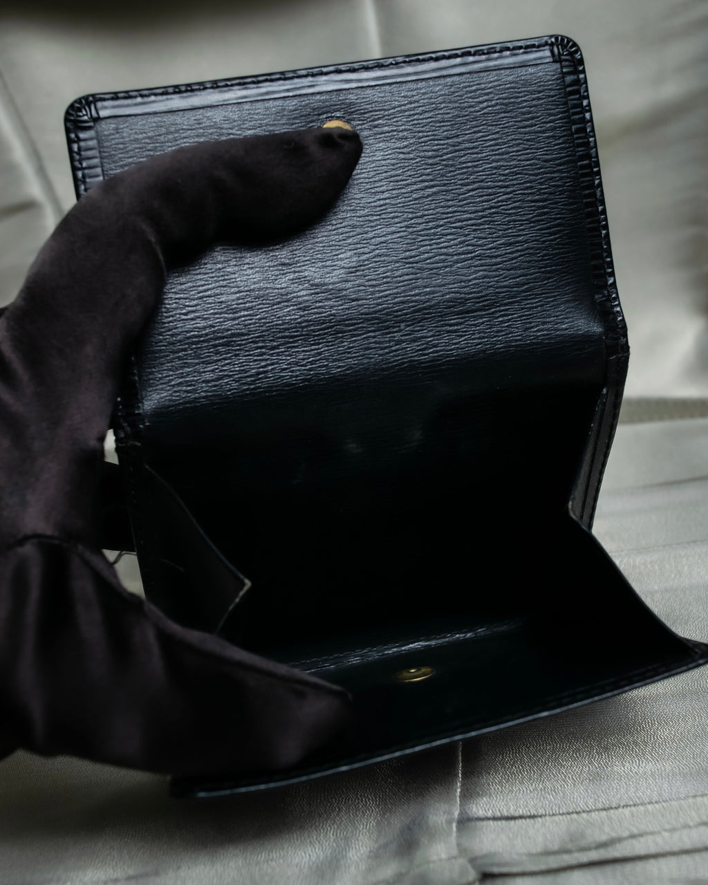 "Louis Vuitton" Horizontal Stripe Compact Leather Wallet