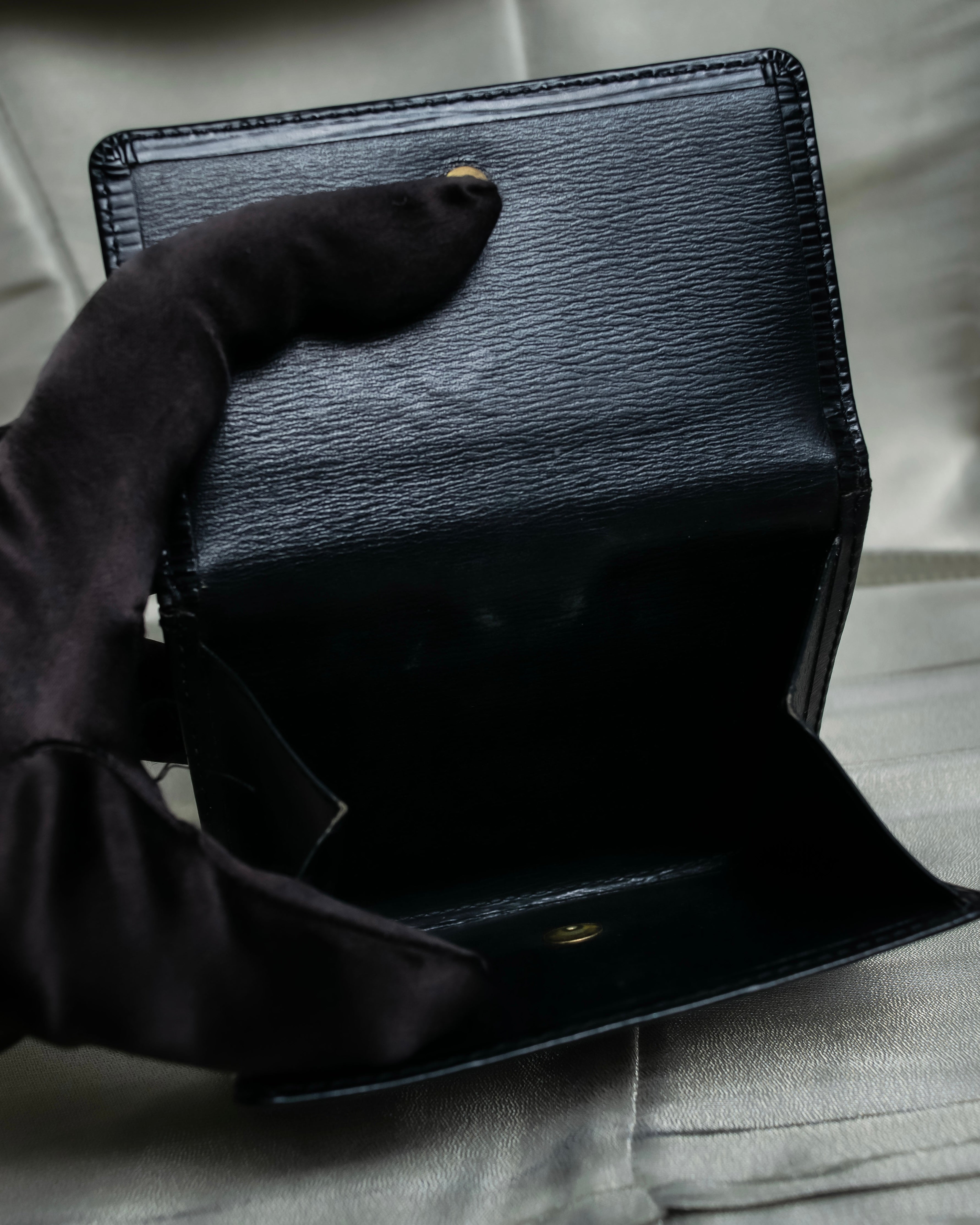 "Louis Vuitton" Horizontal Stripe Compact Leather Wallet