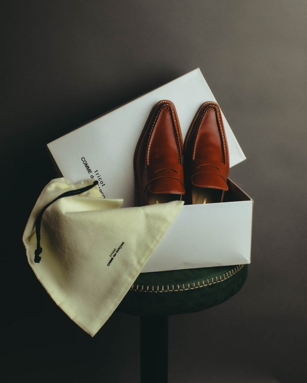 “tricot COMME des GARCONS”
00’s-10’s leather penny loafer