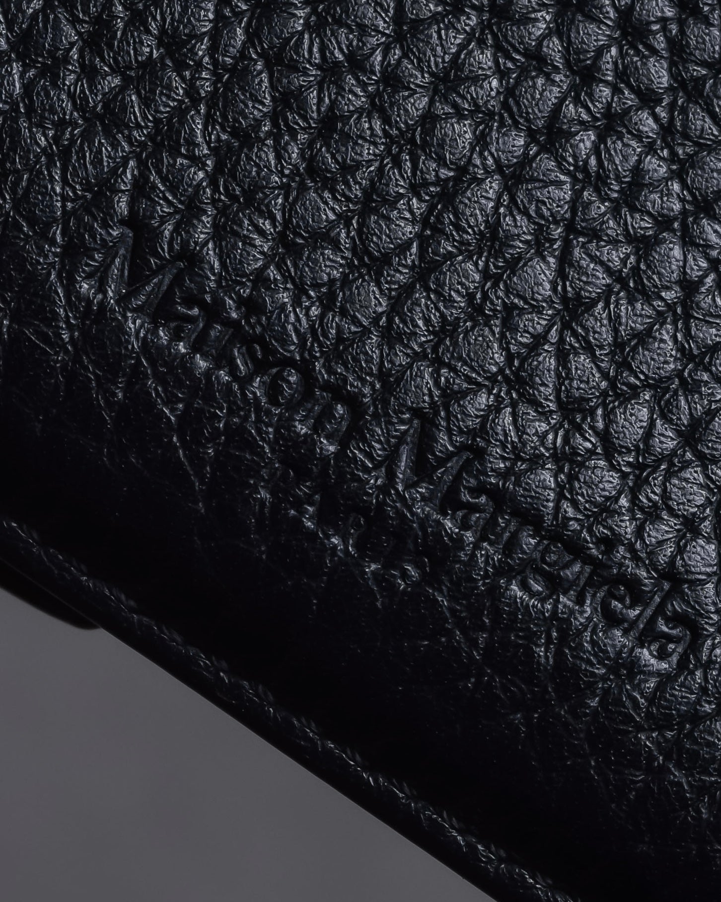 "MAISON MARGIELA" Grain texture leather snap wallet