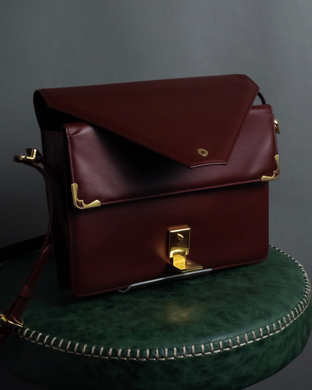 "Cartier" Les Must de Cartier geometric design shoulder bag