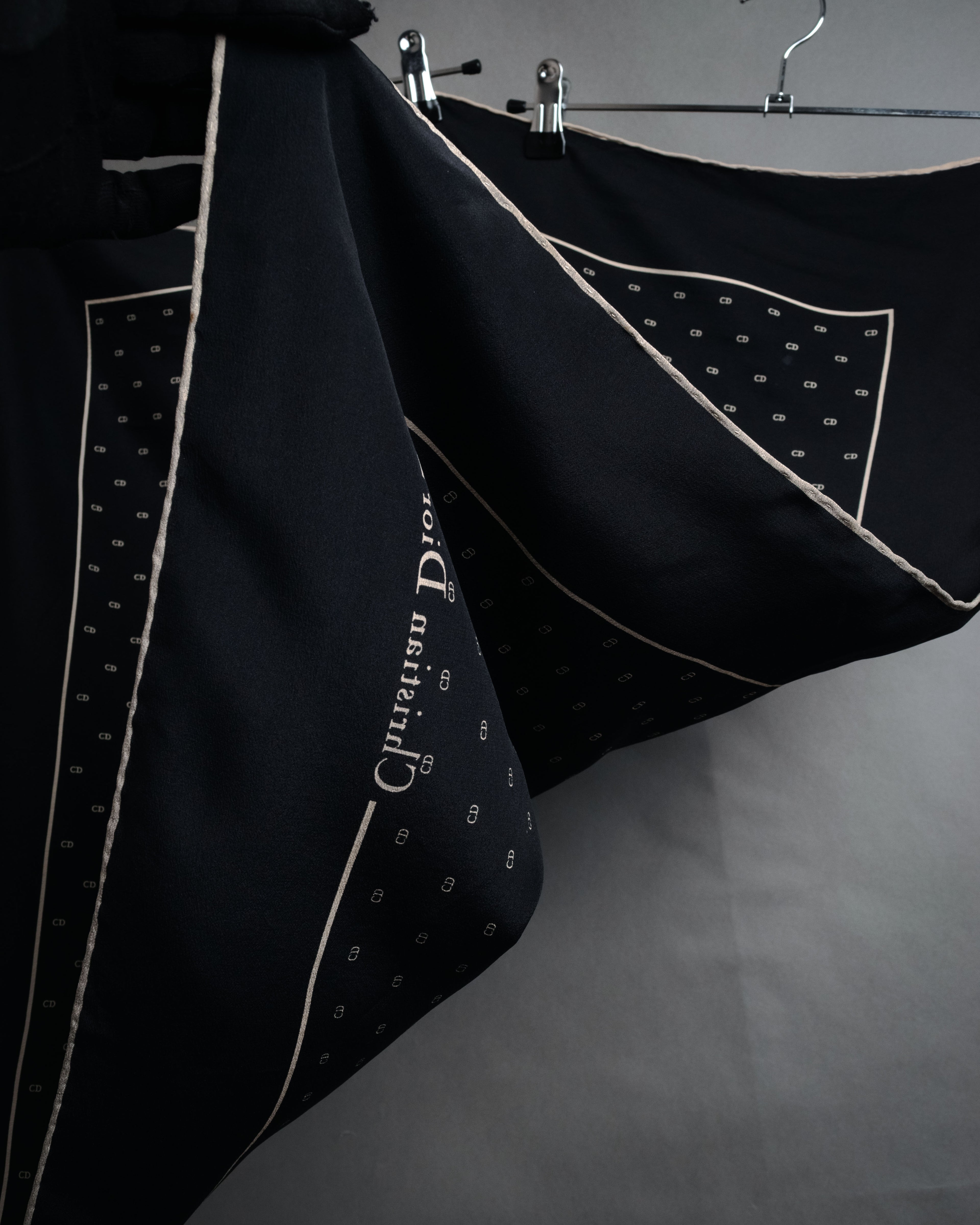 “Christian Dior” 90’s CD monogram silk scarf