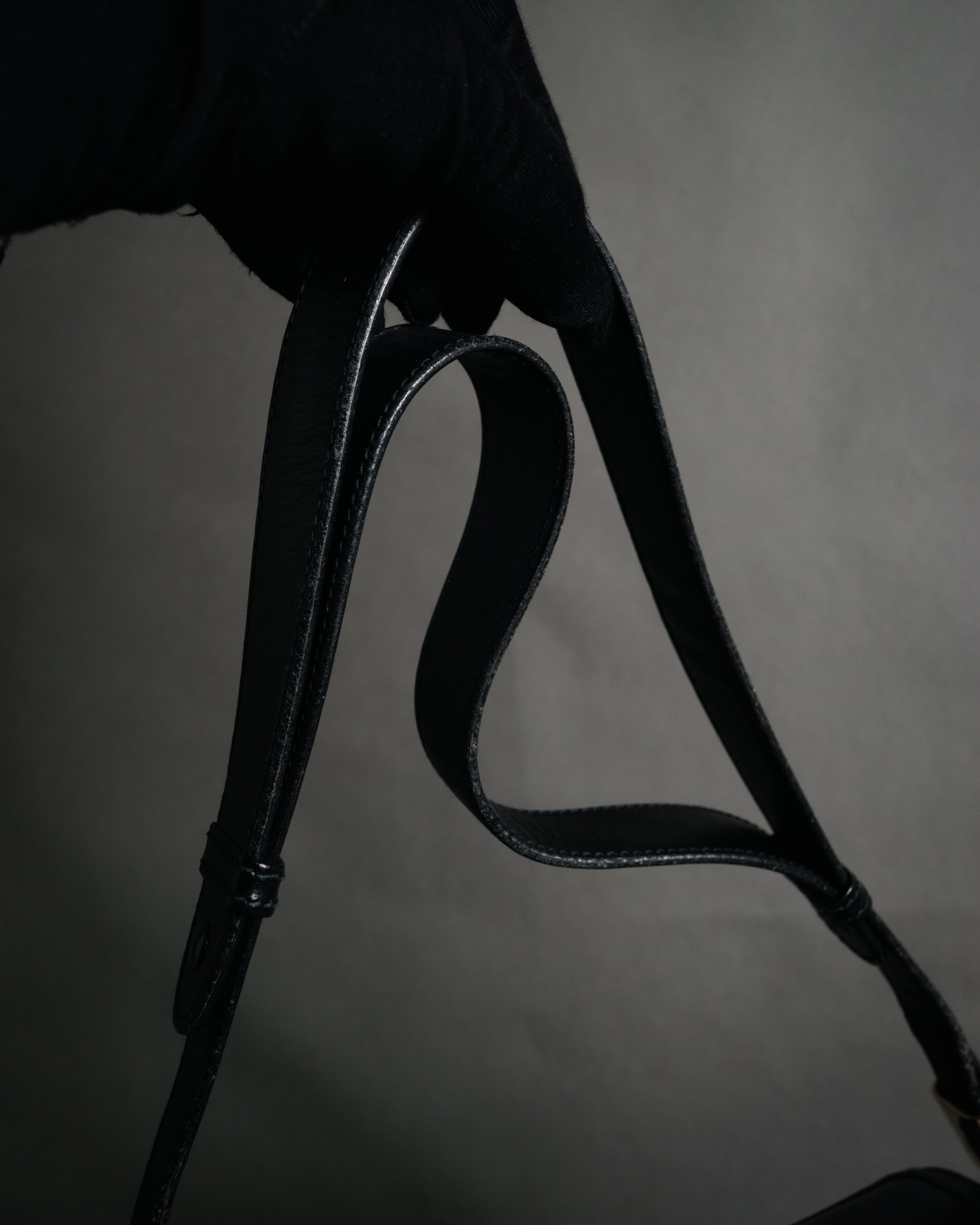 "GUCCI" 70’s boutique push lock box calf shoulder bag