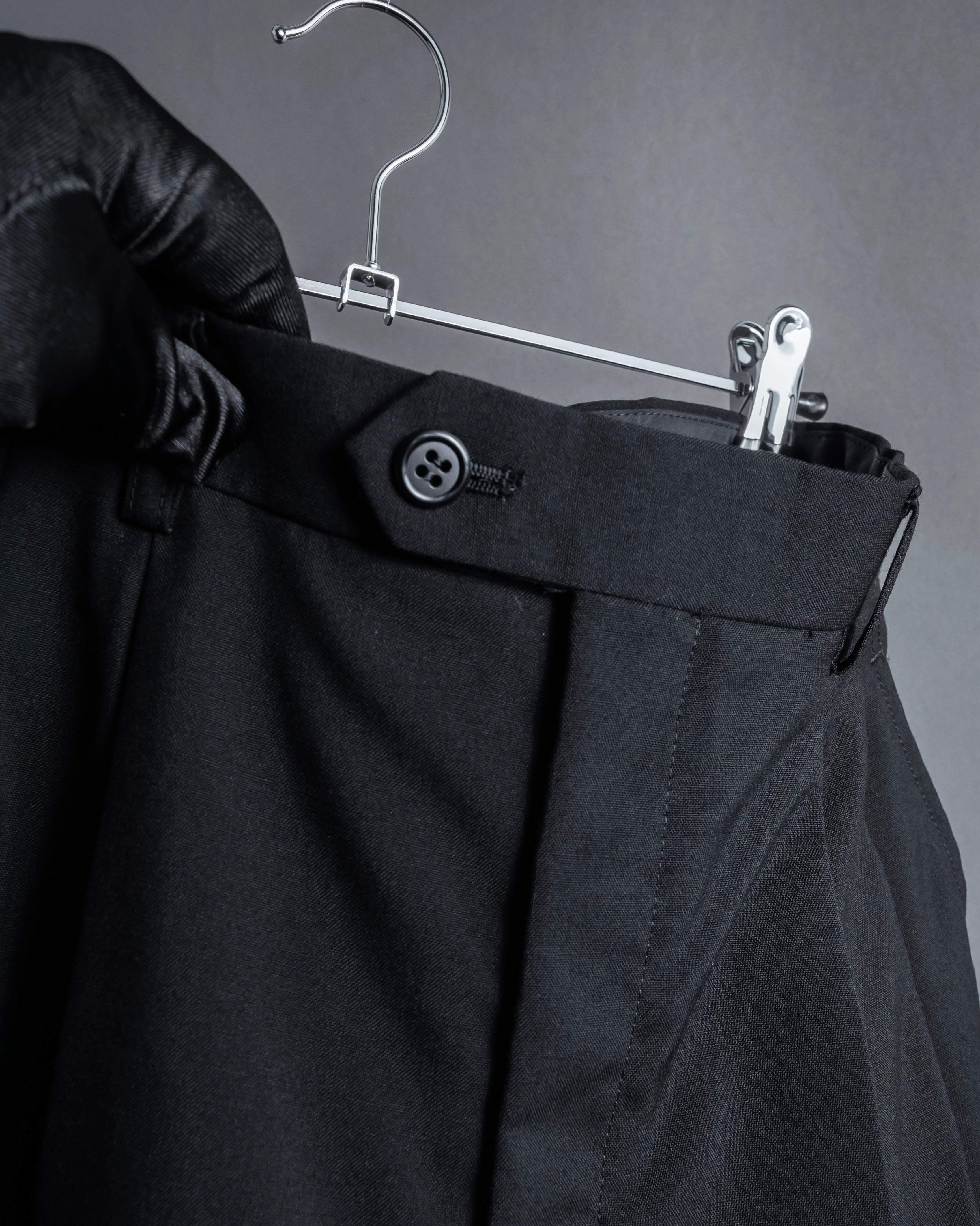 "YVES SAINT LAURENT" Straight tailoring design set up