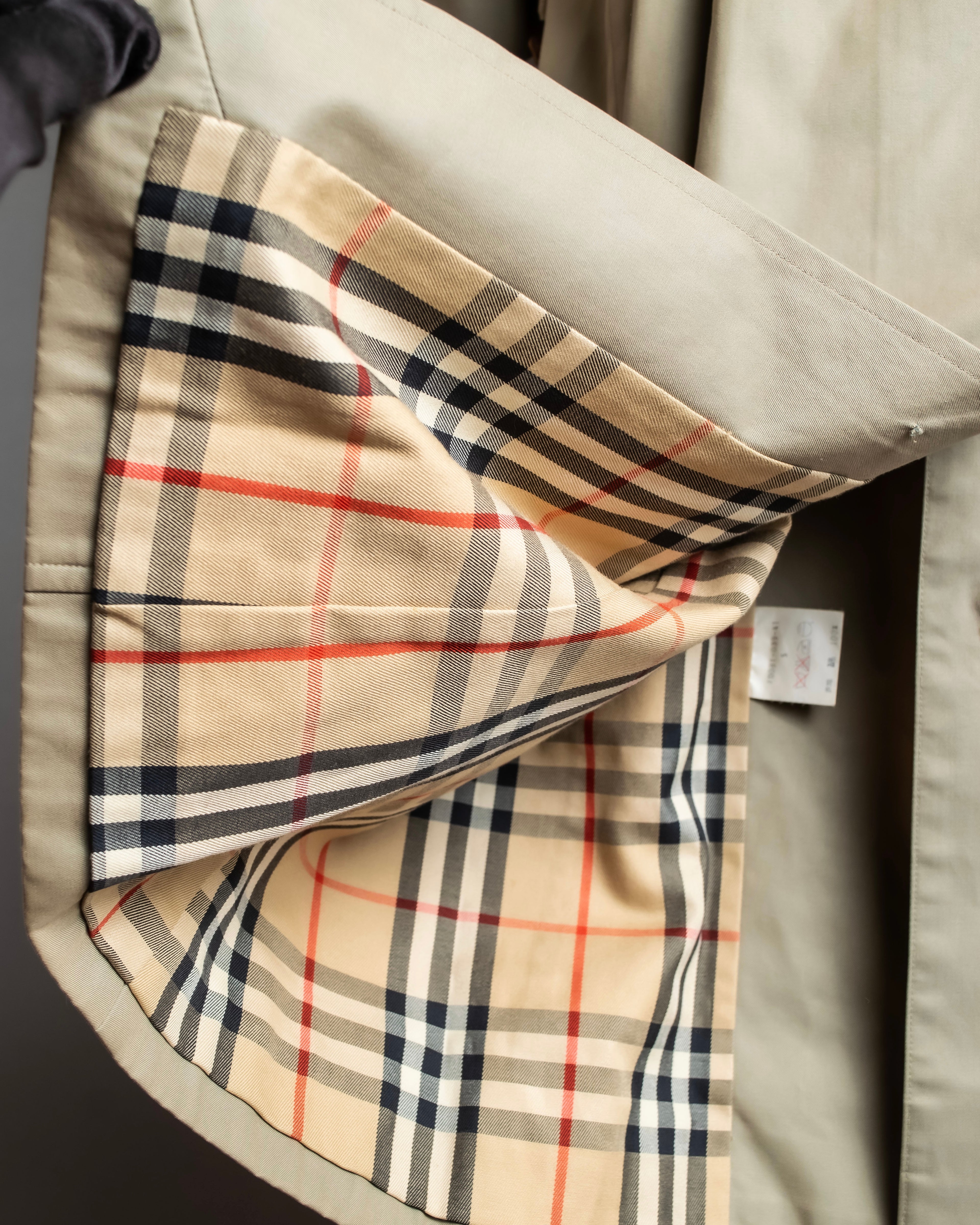 "BURBERRYS" Traditional belt design long length trench coat