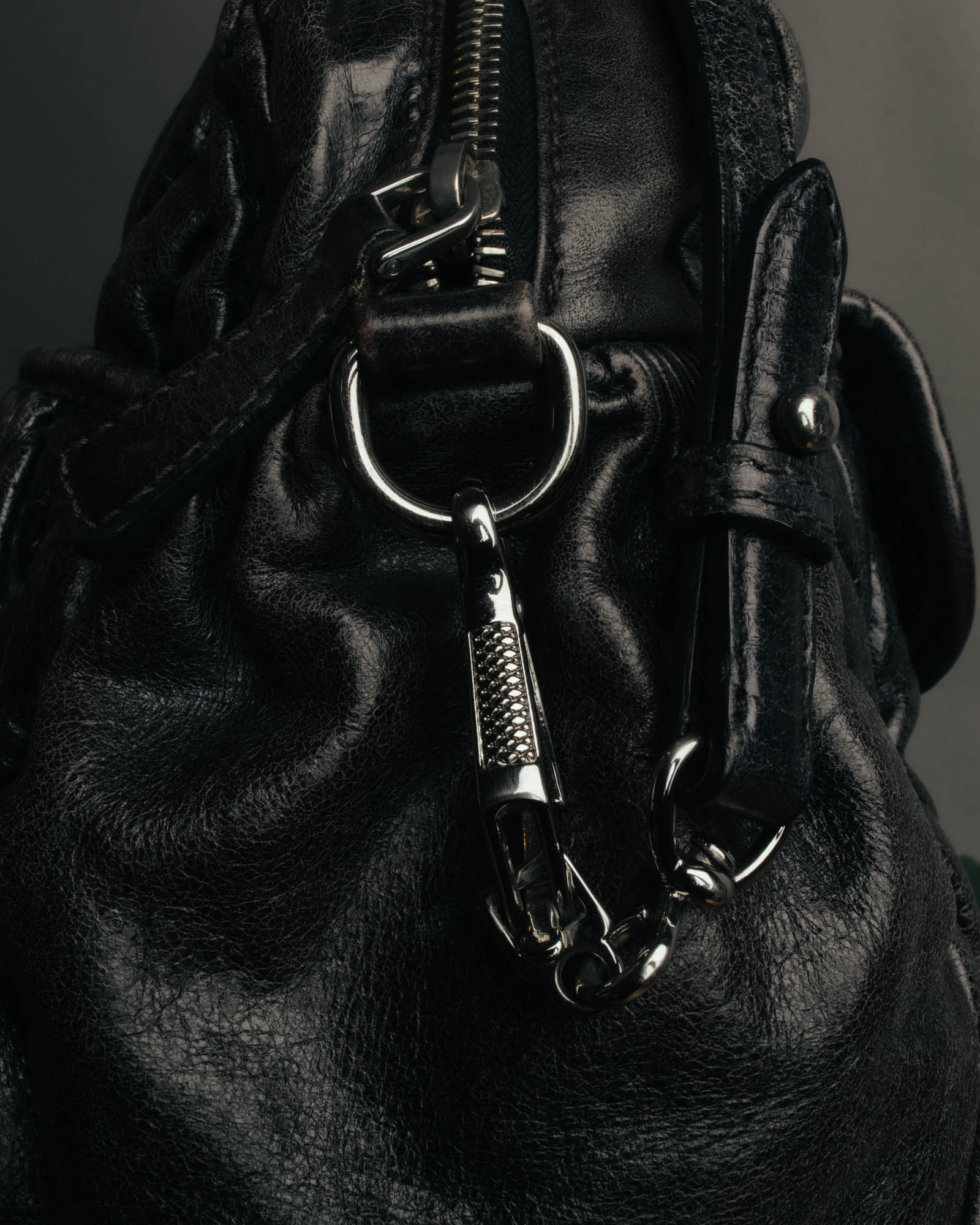 -SPECIAL- "MIU MIU" 00's-10's Glossy gathered leather handbag