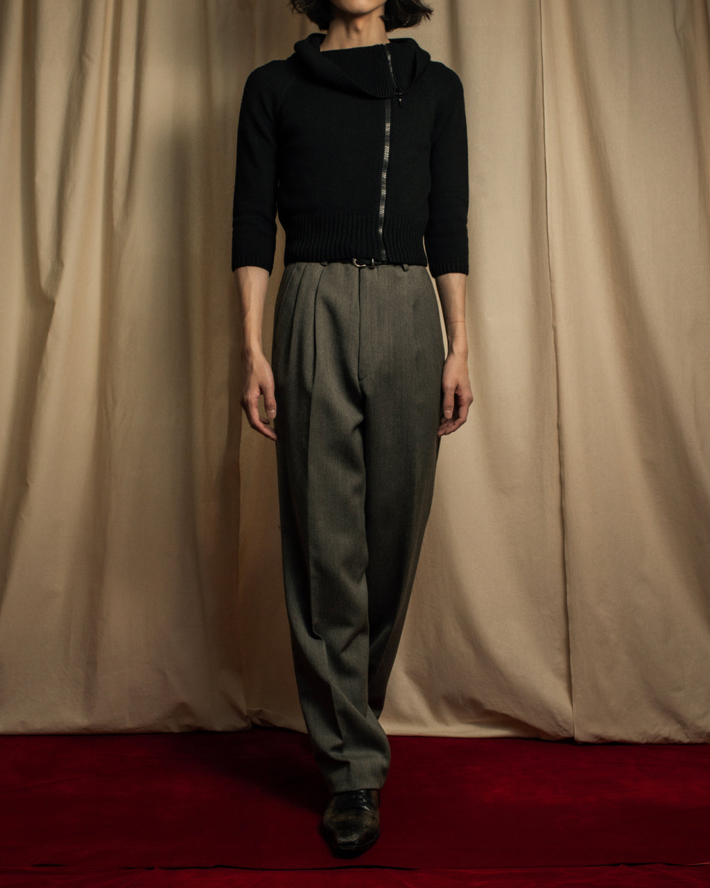 "YVES SAINT LAURENT" Deep pleat tapered wool slacks