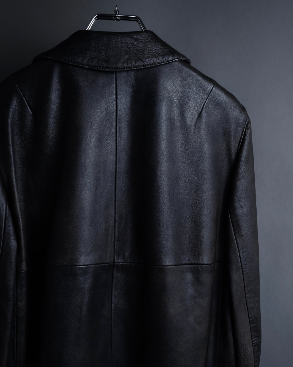 "Weekend Max Mara" Minimalist design center zip-up leather jacket