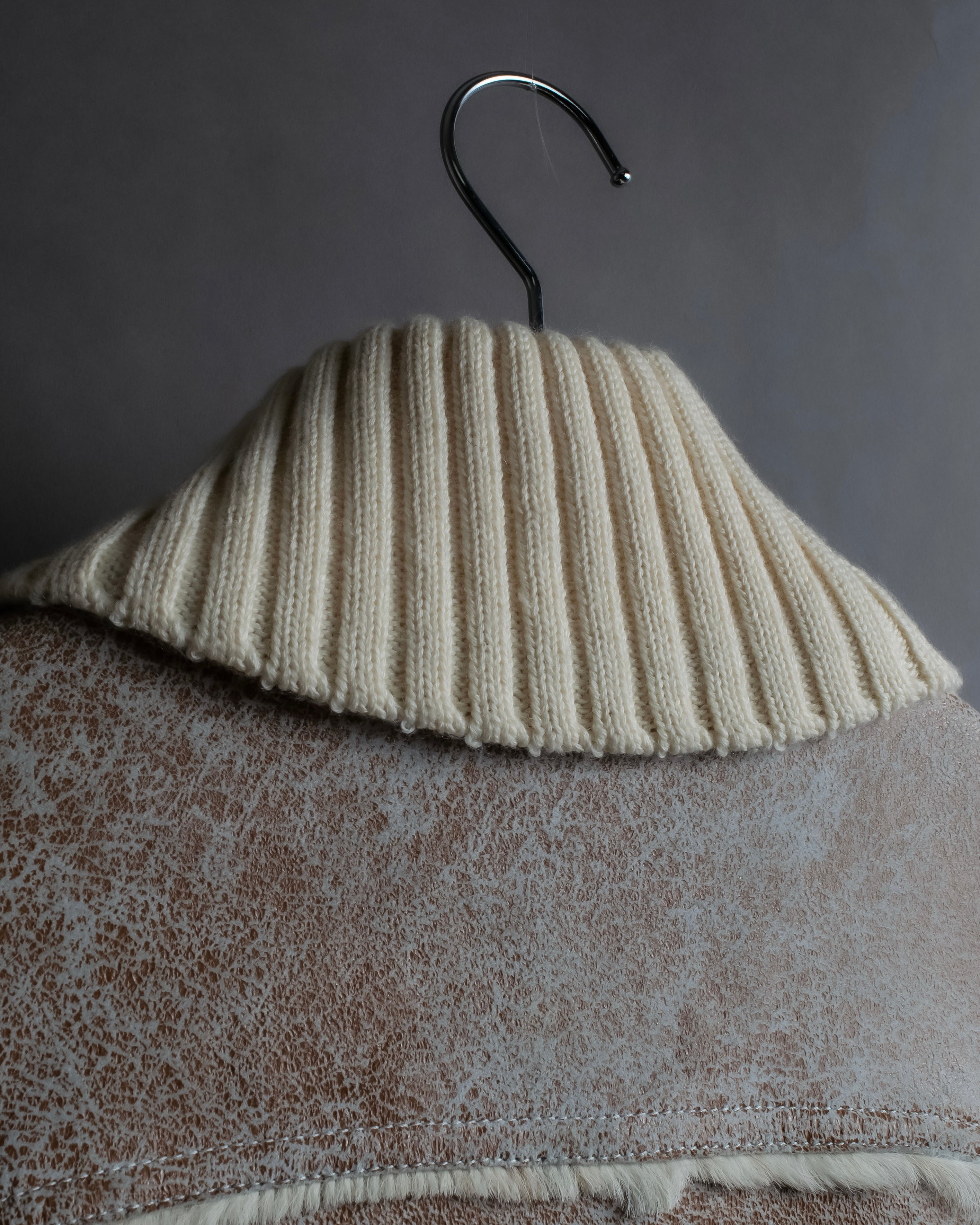 "Dolce &amp; Gabbana" Mouton &amp; knit combination design coat