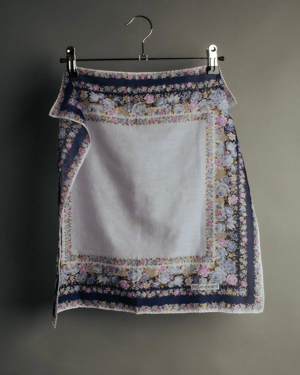 “YVES SAINT LAURENT” 80’s-90’s Floral border scarf