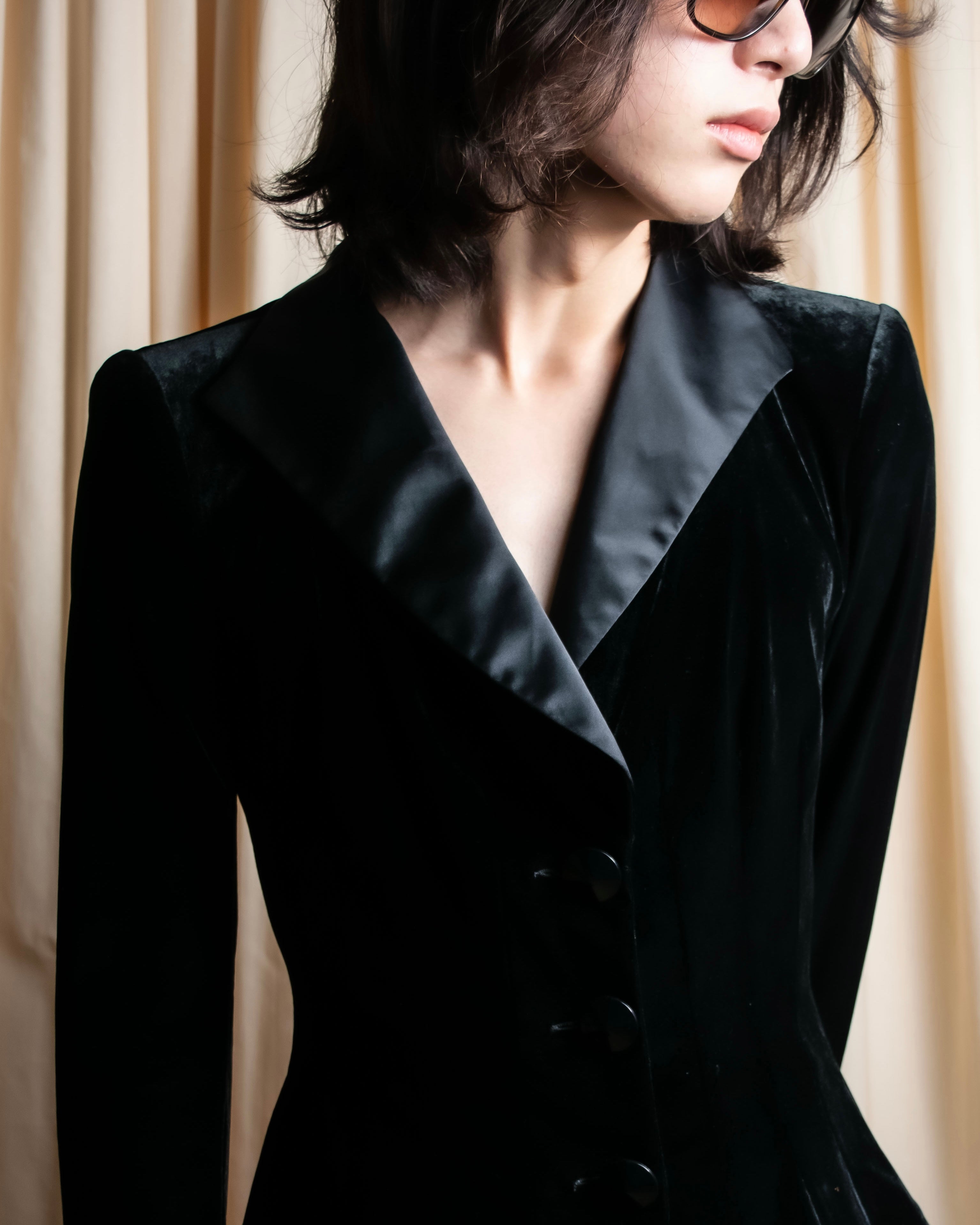 "ARMANI COLLEZIONI" Satin switched design velvet jacket