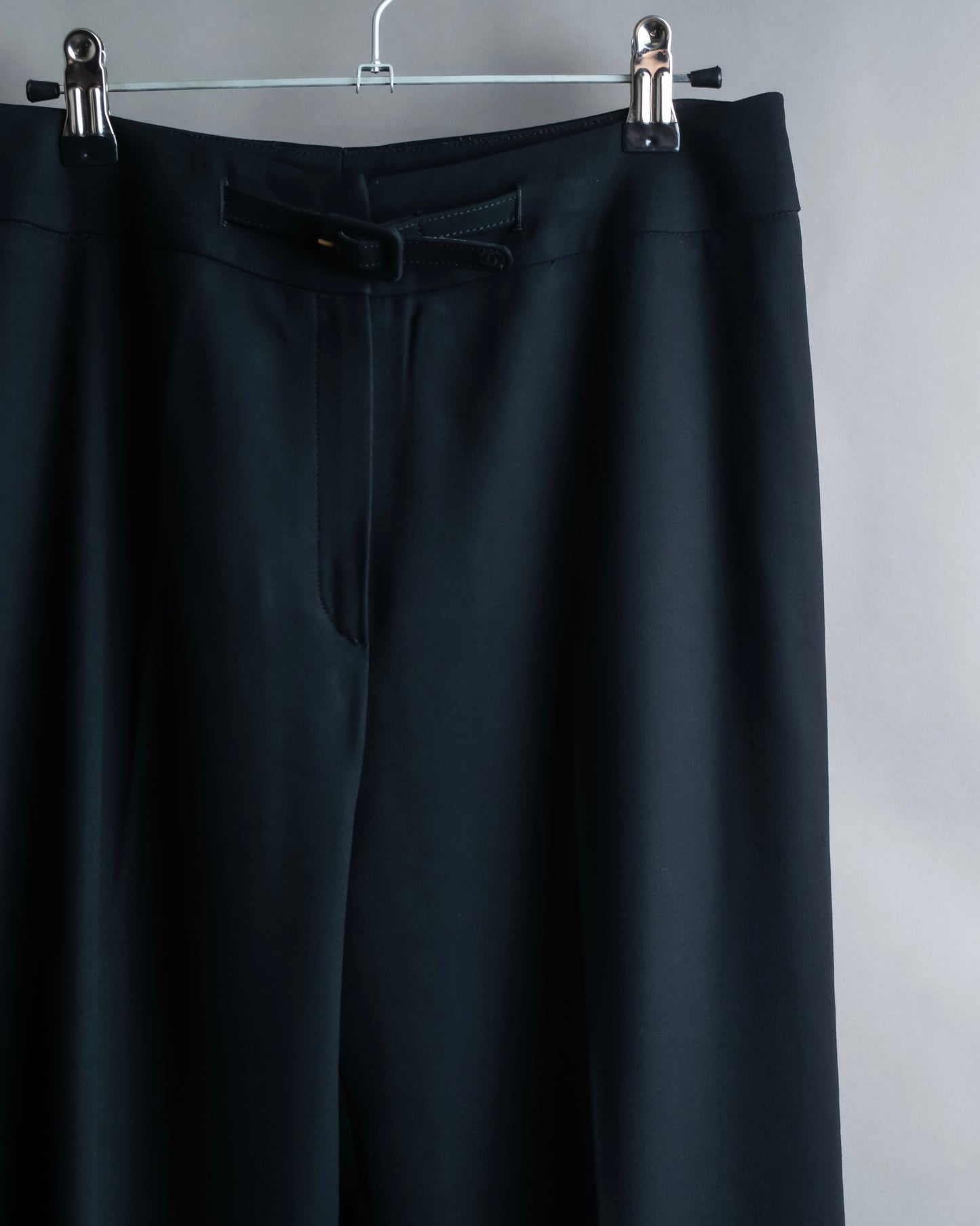 "CHANEL" 100% wool belted wide straight slacks