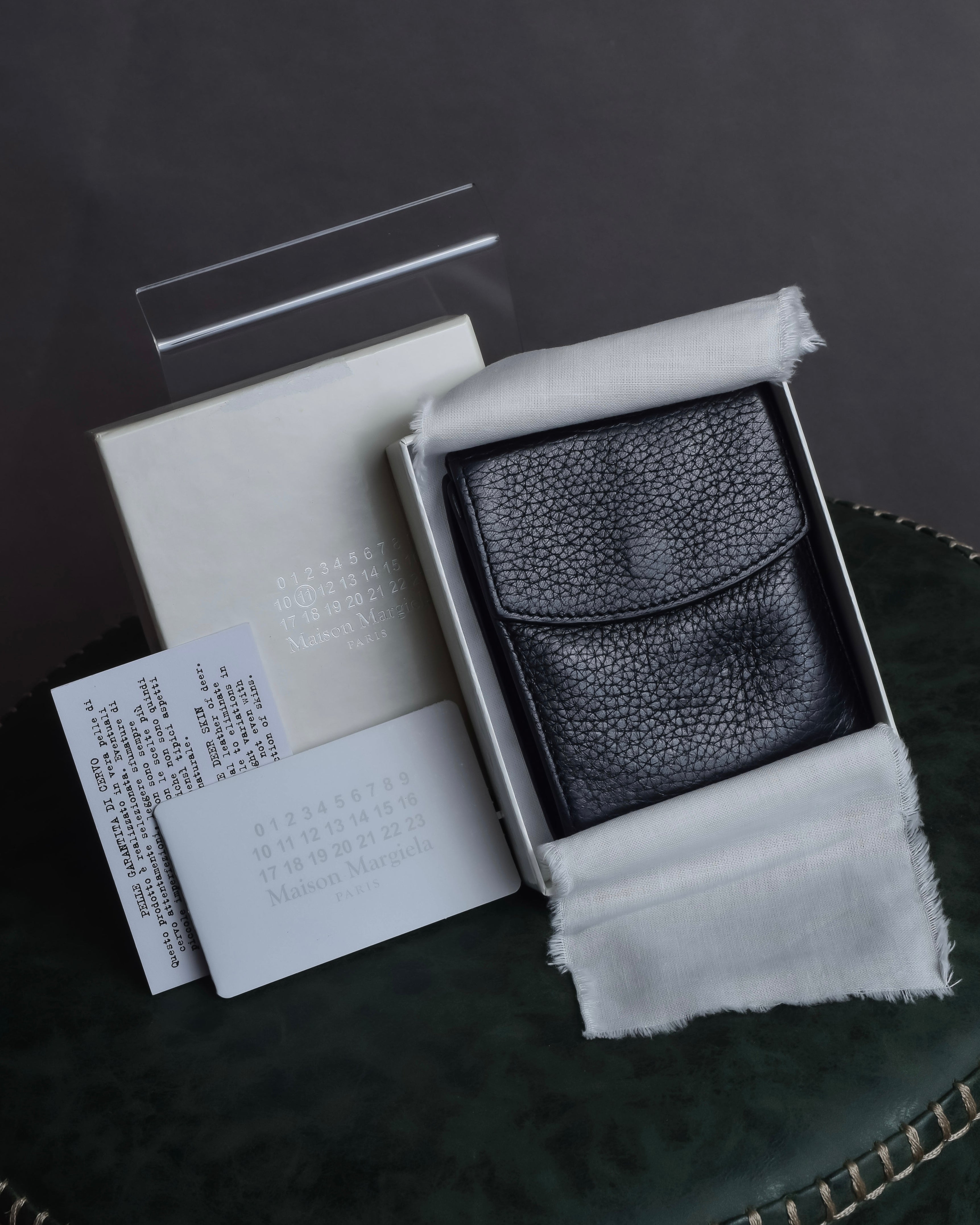 "MAISON MARGIELA" Grain texture leather snap wallet