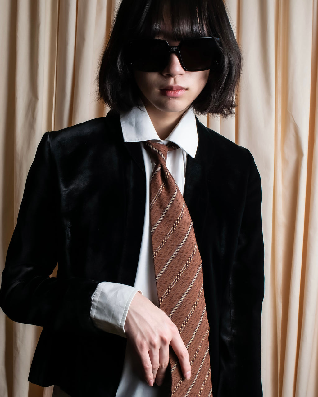 "GIORGIO ARMANI" Double line stripe pattern silk necktie