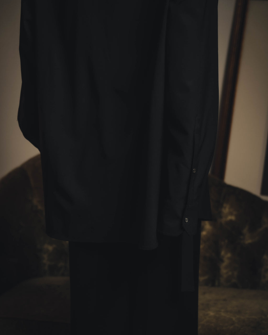 -SPECIAL- “VALENTINO” 2020-21 belted oversized wool-blend shirt