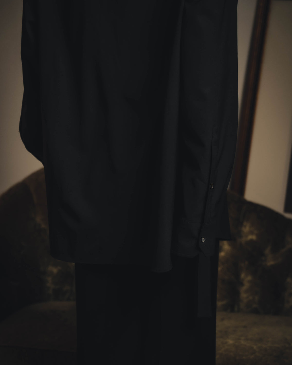 -SPECIAL- “VALENTINO” 2020-21 belted oversized wool-blend shirt