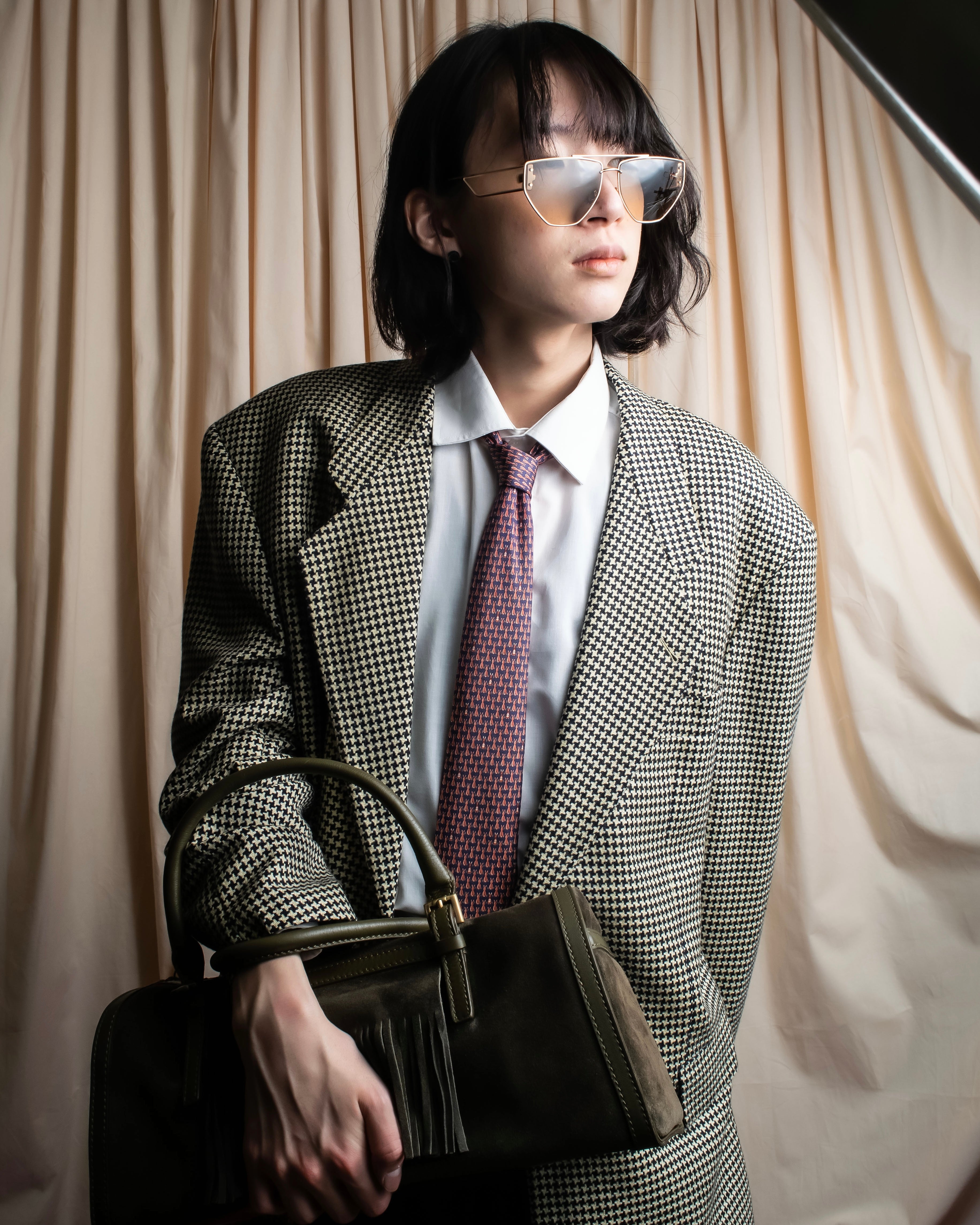 "HERMES" Rabbit motif silk necktie