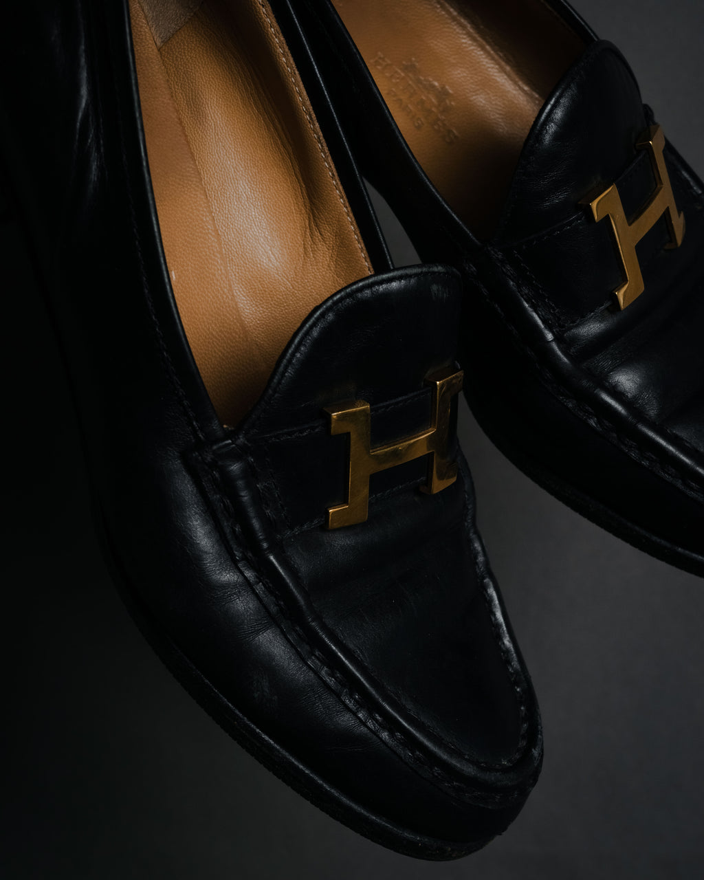 "HERMES" 90’s-00’s box calf H buckle loafers