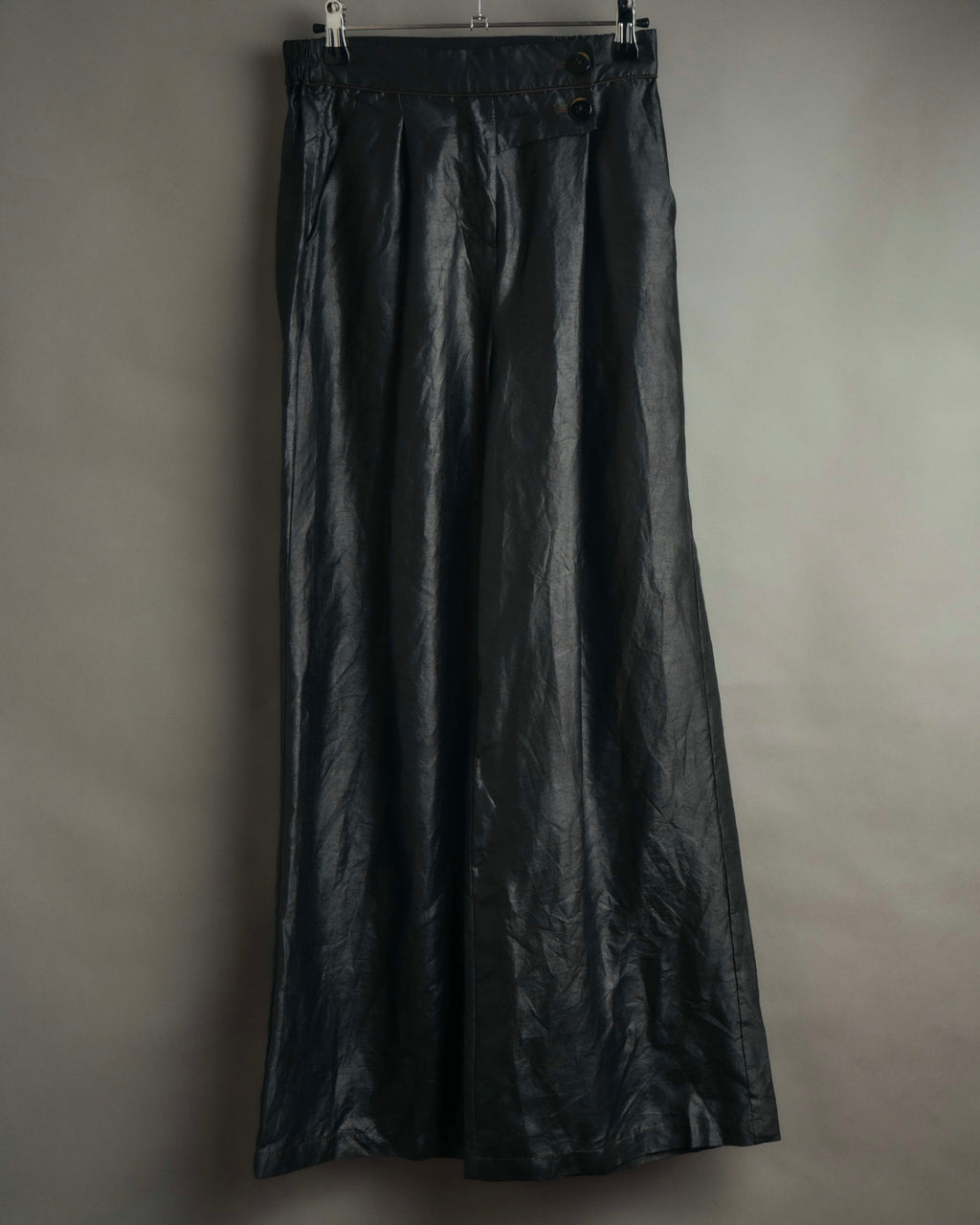 -MOOD Vintage Collections-
90’s-00’s Shiny textured wide leg trousers