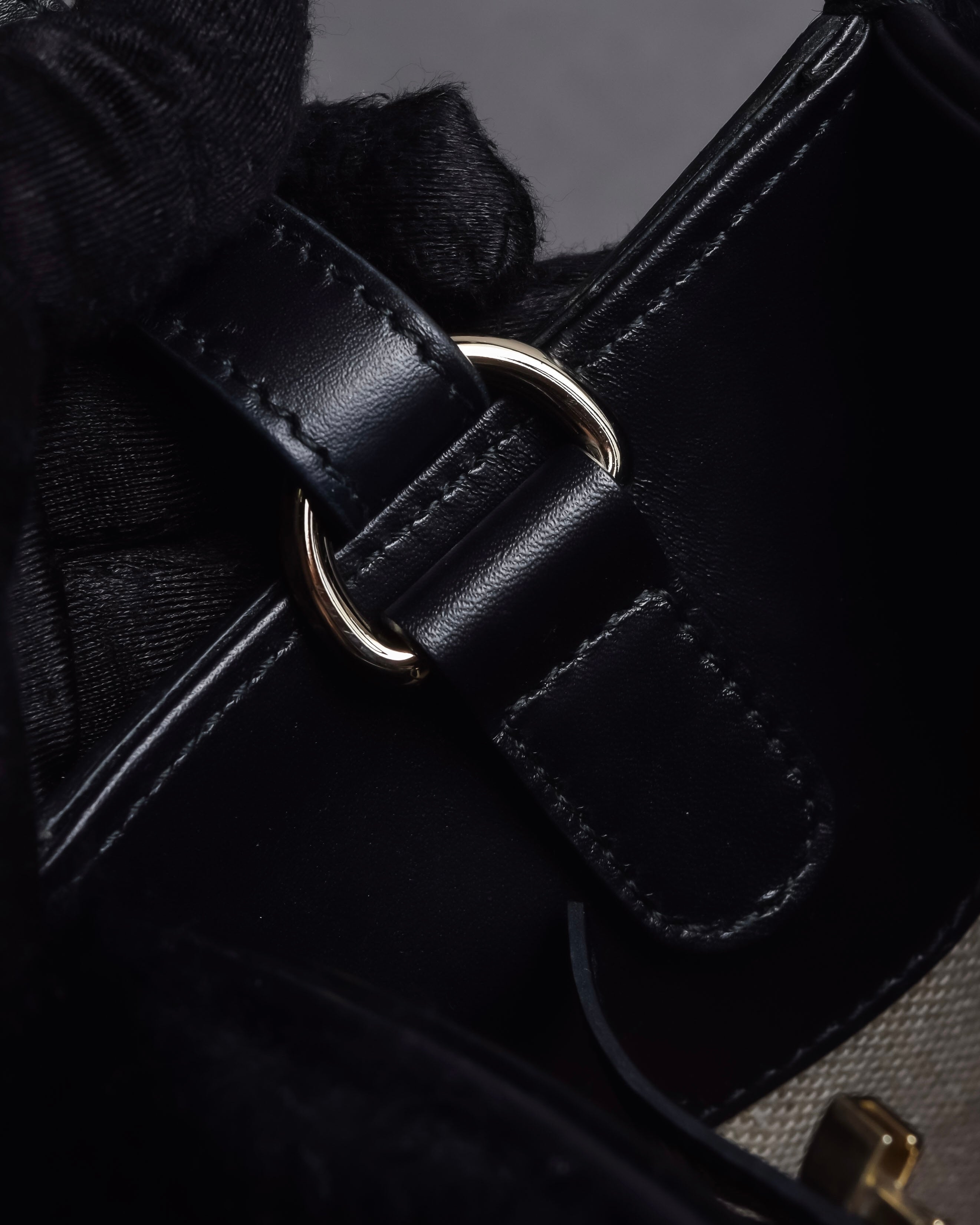 "BALENCIAGA" Padlock design shearling leather bag