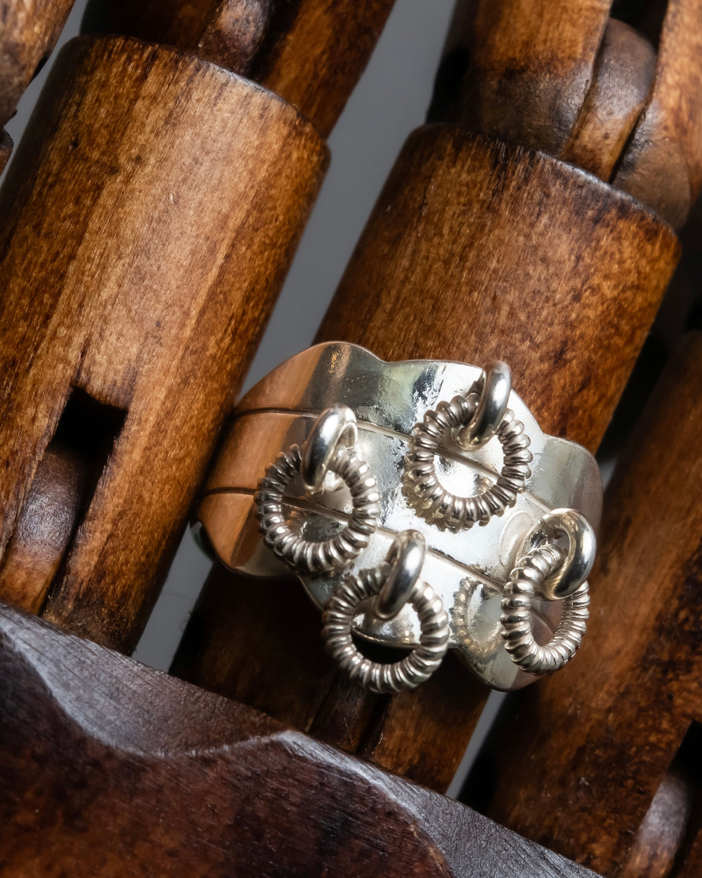 "Karasjok" Circular motif silver ring