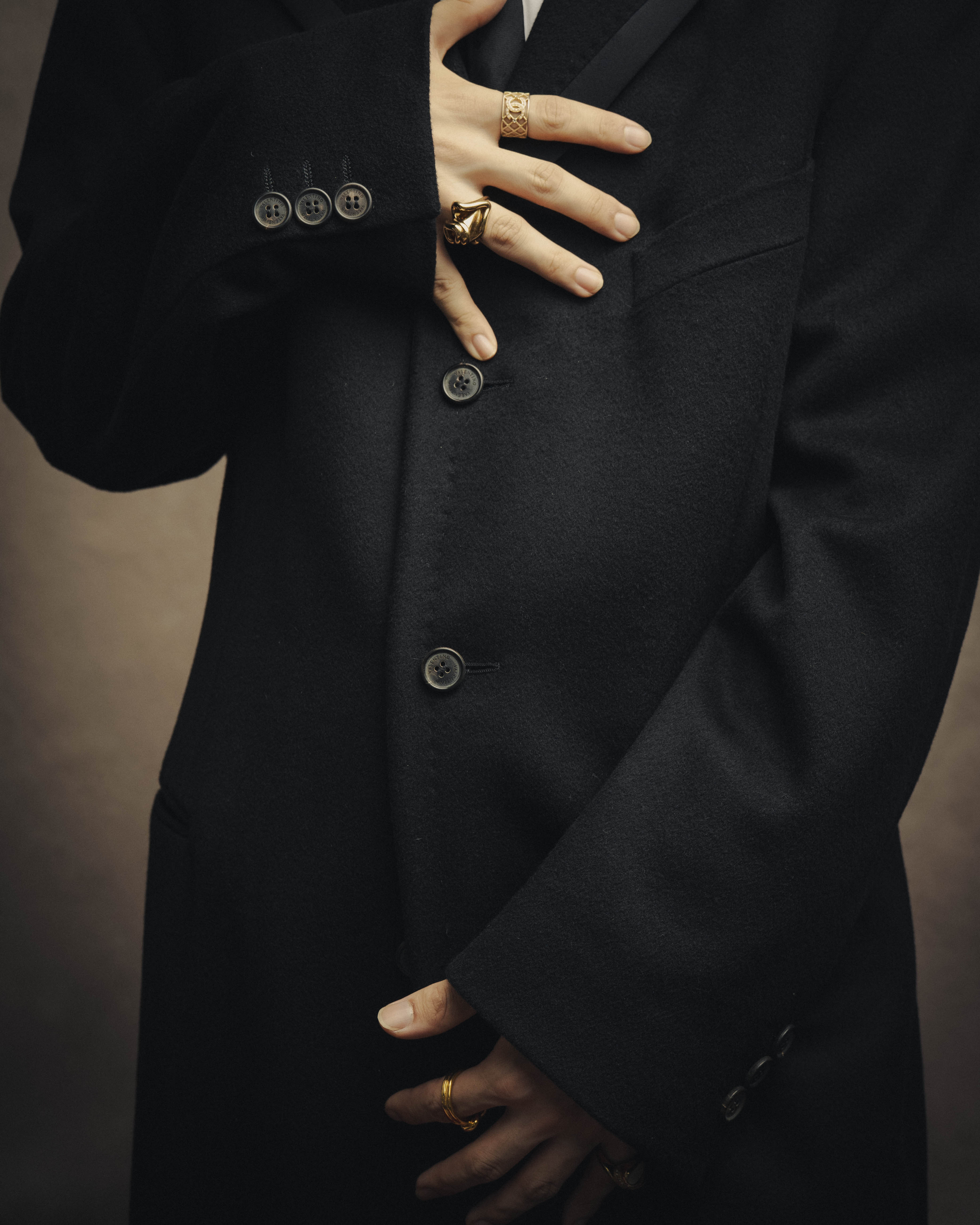 -SPECIAL- “VALENTINO” 2000’s Satin lapel single breasted wool coat